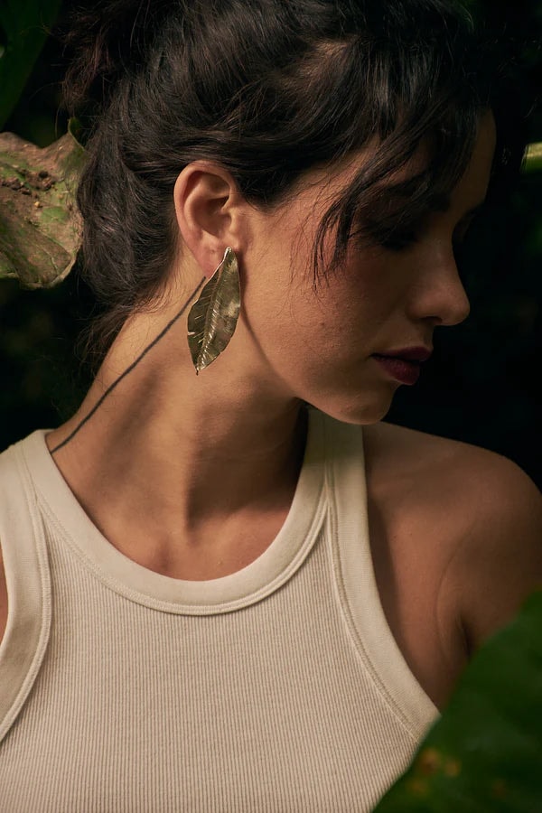 ARETES MAXI HOJAS HUITO PLATA - imagen 1