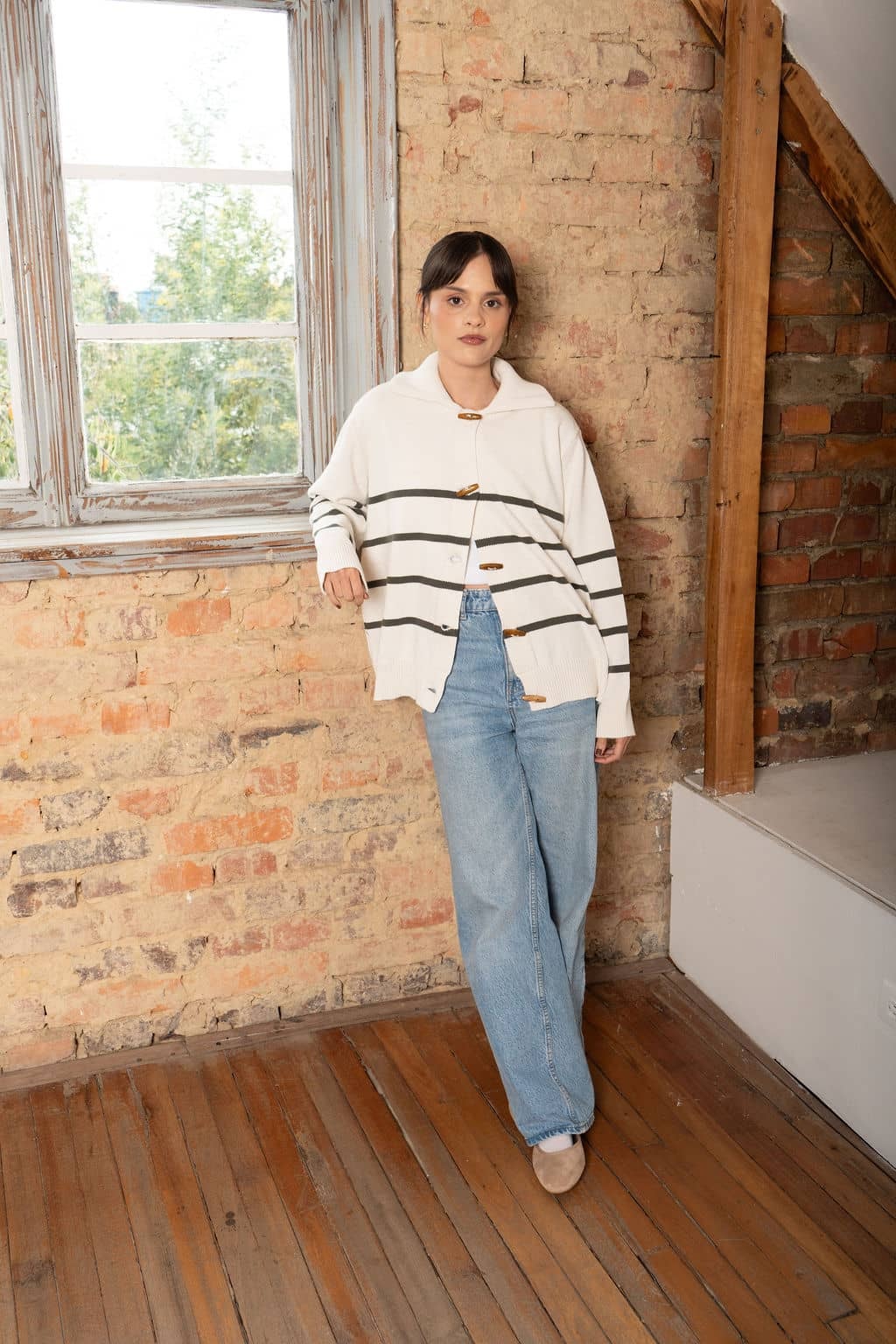 sweater botones madera crudo - imagen 1