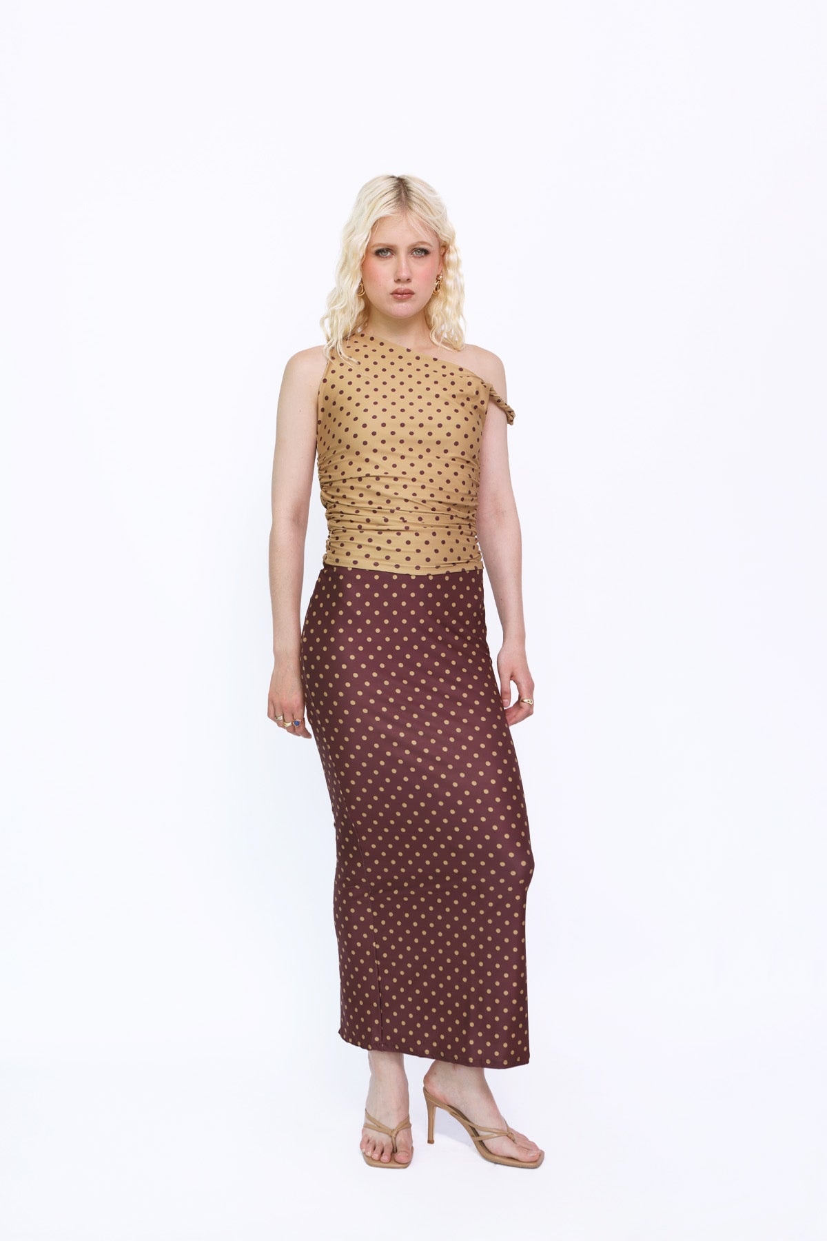 Assymetric Top in Polka Dots - imagen 1