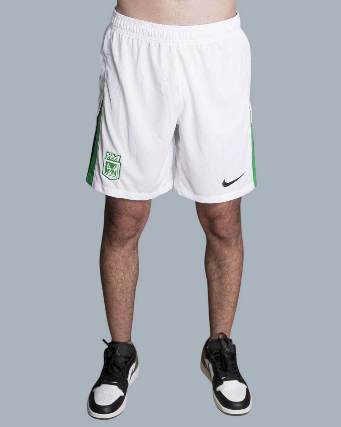 PANTALONETA LOCAL HOMBRE NIKE 2026 - imagen 1
