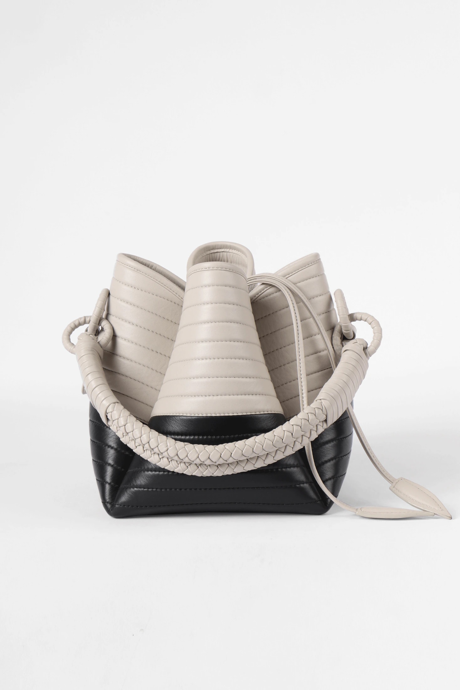 Tulip Oxford Bag, Black & Off-White - imagen 1