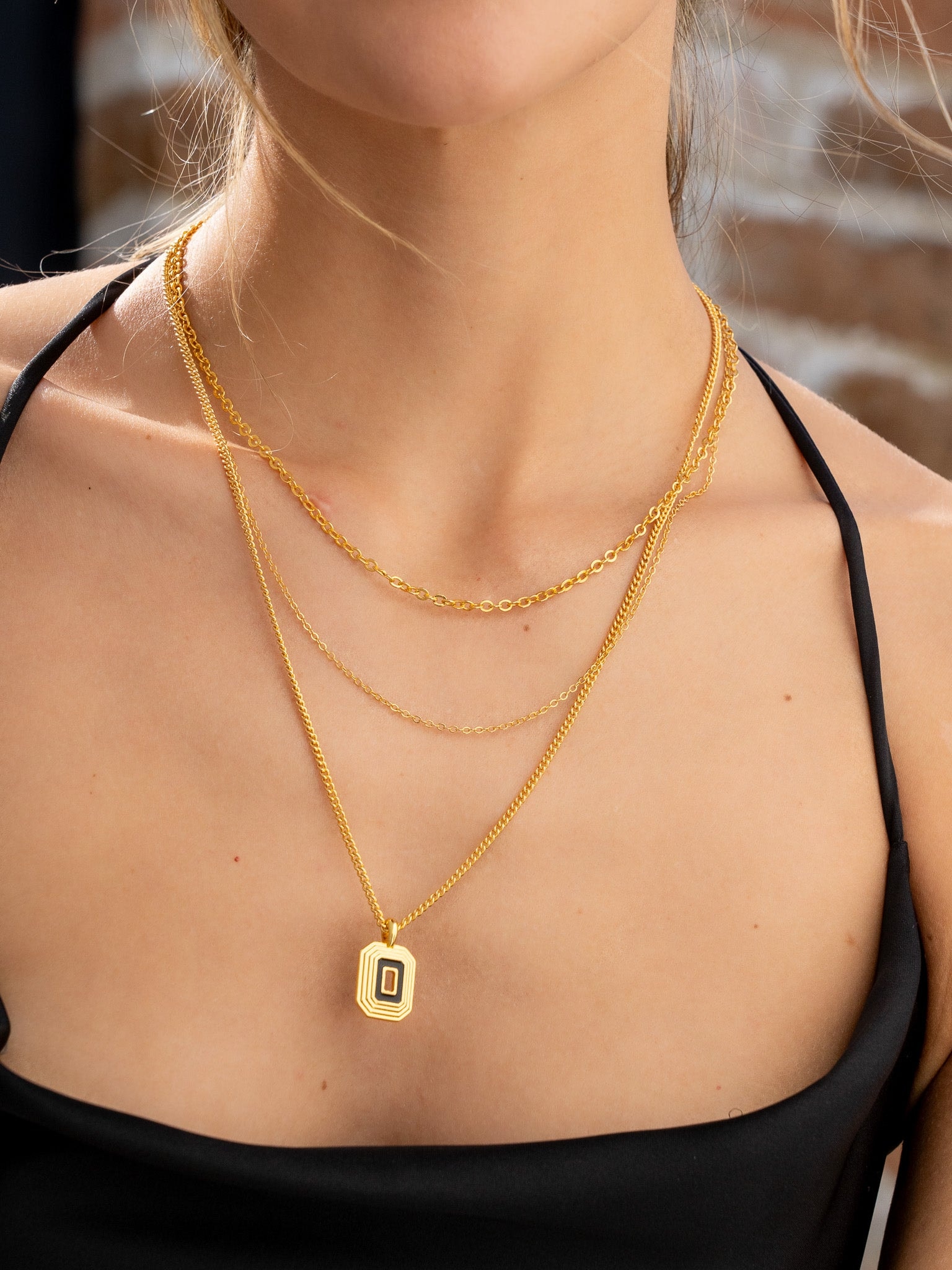Set Collar + Aretes Black Gold - imagen 1