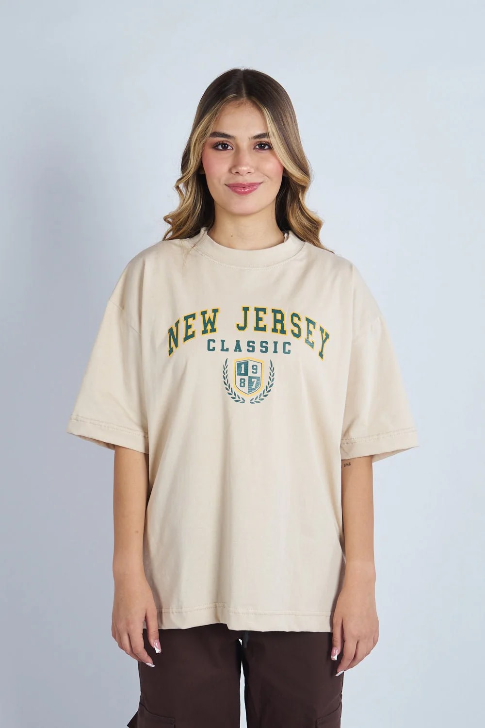 Camiseta oversize estampado New Jersey Beige | DROP 03 | - imagen 1