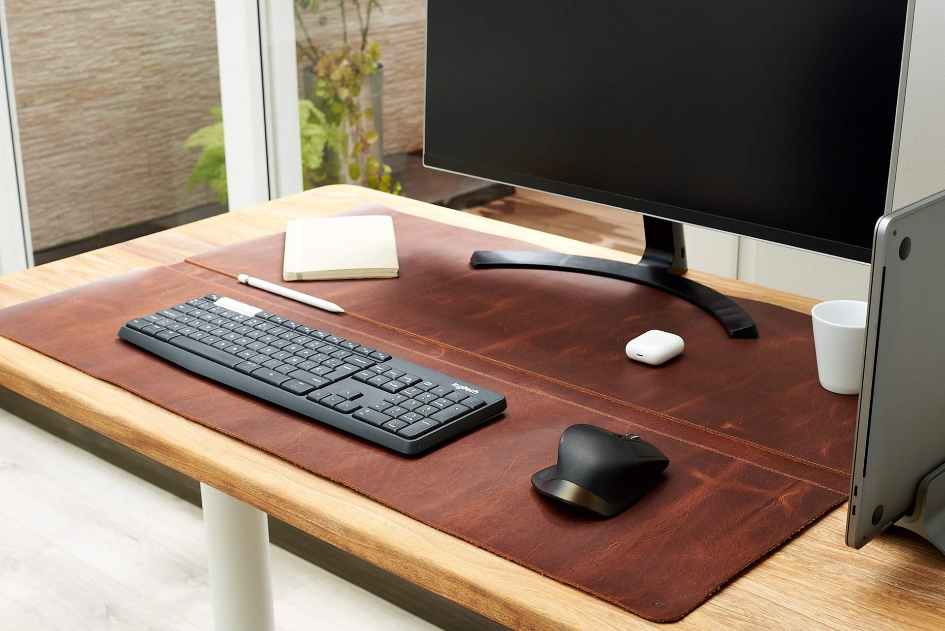 Custom Size Desk Pad · 15x36 IN · Distressed Tan - imagen 1