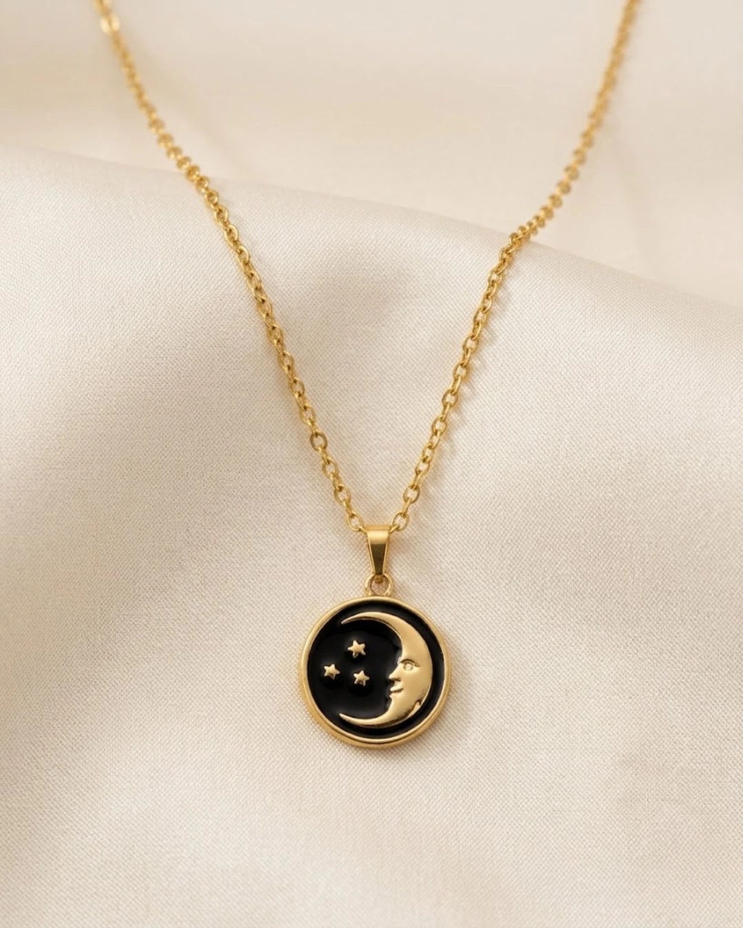 CADENA COSMIC WEALTH - imagen 1