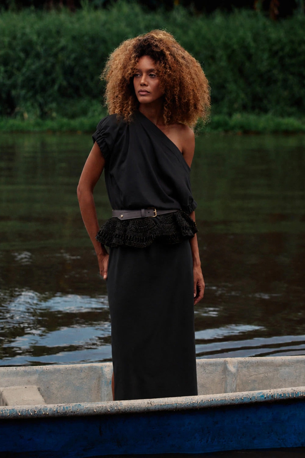 Vestido luar negro - imagen 1