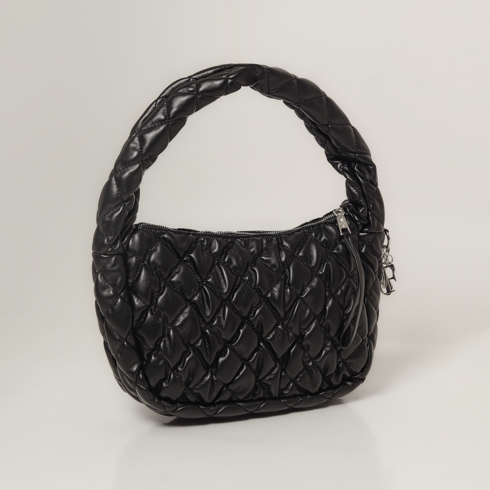 Bolso casual de mano con textura - imagen 1