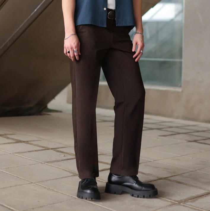 Pantalón Relaxed Fit Cafe PT050 - imagen 1