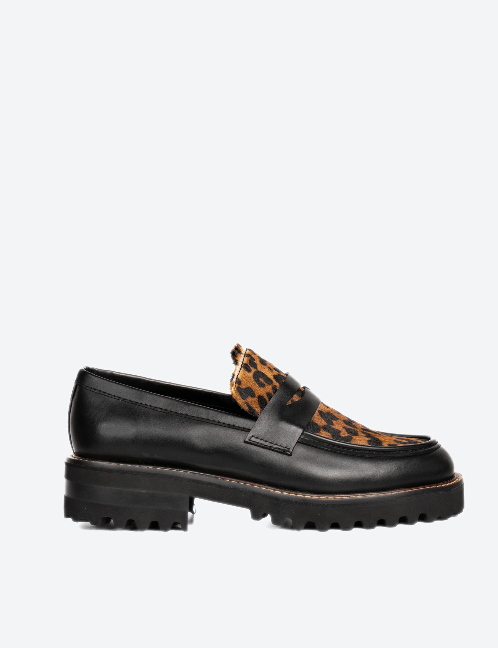 MOCASINES DONATO NEGRO CON ANIMAL PRINT - imagen 1