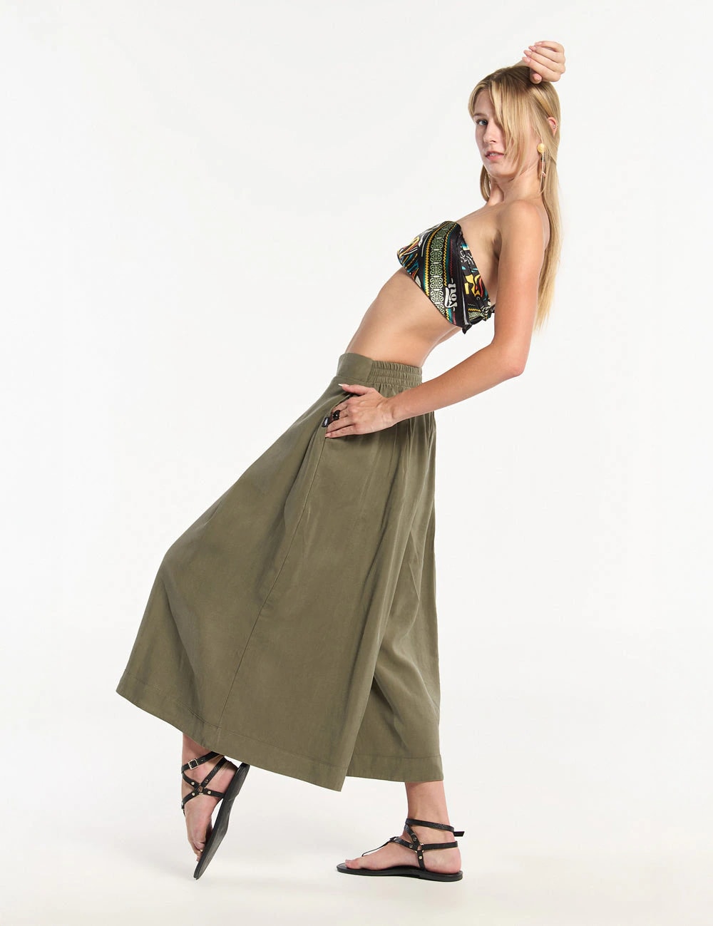 Pantalón Culotte Femenino Sense Verde Militar - imagen 1