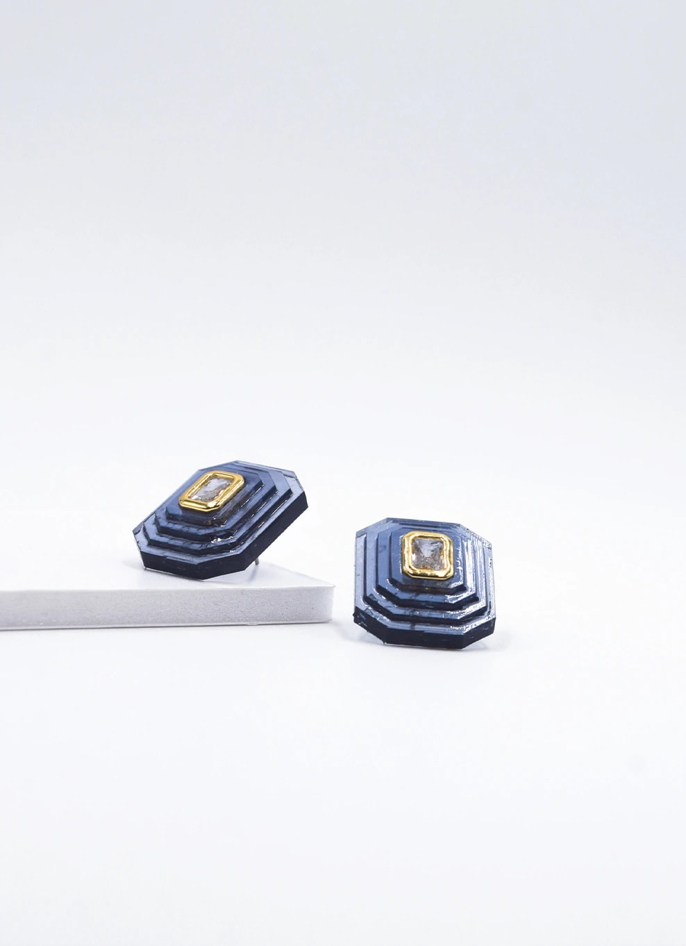 OTTAGONO S - SMOKY EARRINGS - imagen 1