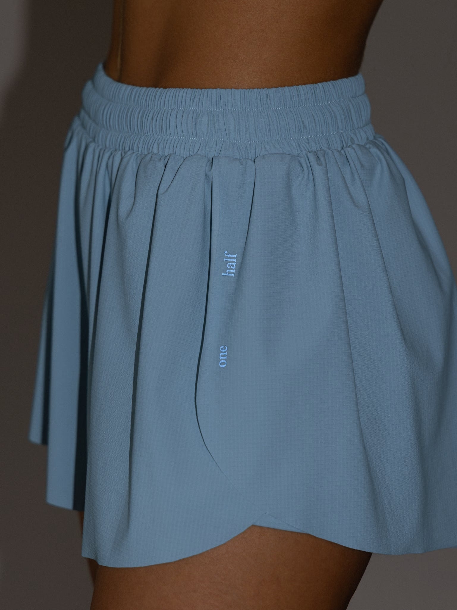 OVERLAP ACTIVE SHORTS - BABY BLUE - imagen 1