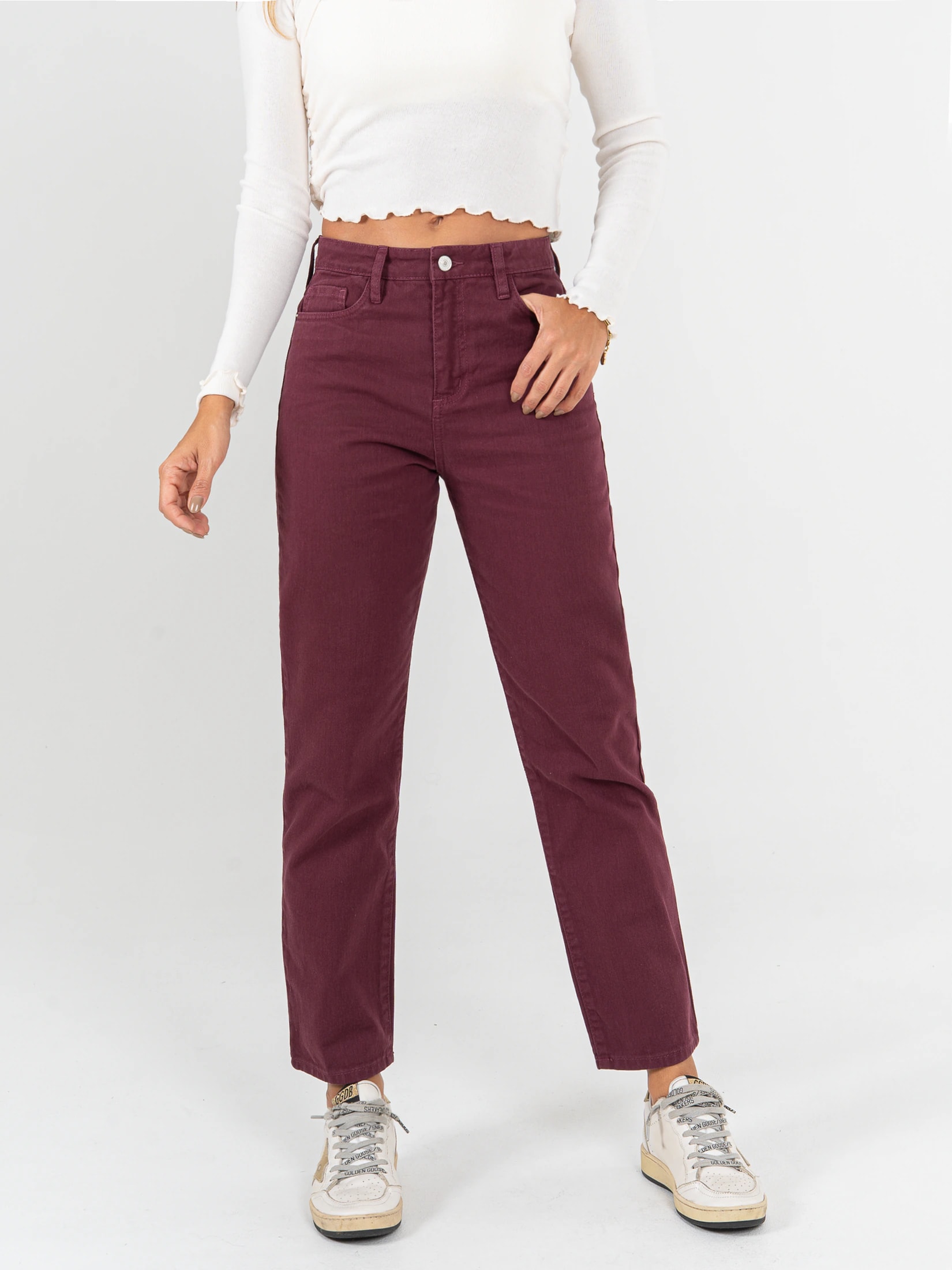 Ref: 0620201 Pantalón mom fit stretch, tiro alto, tono vino tinto. - imagen 1