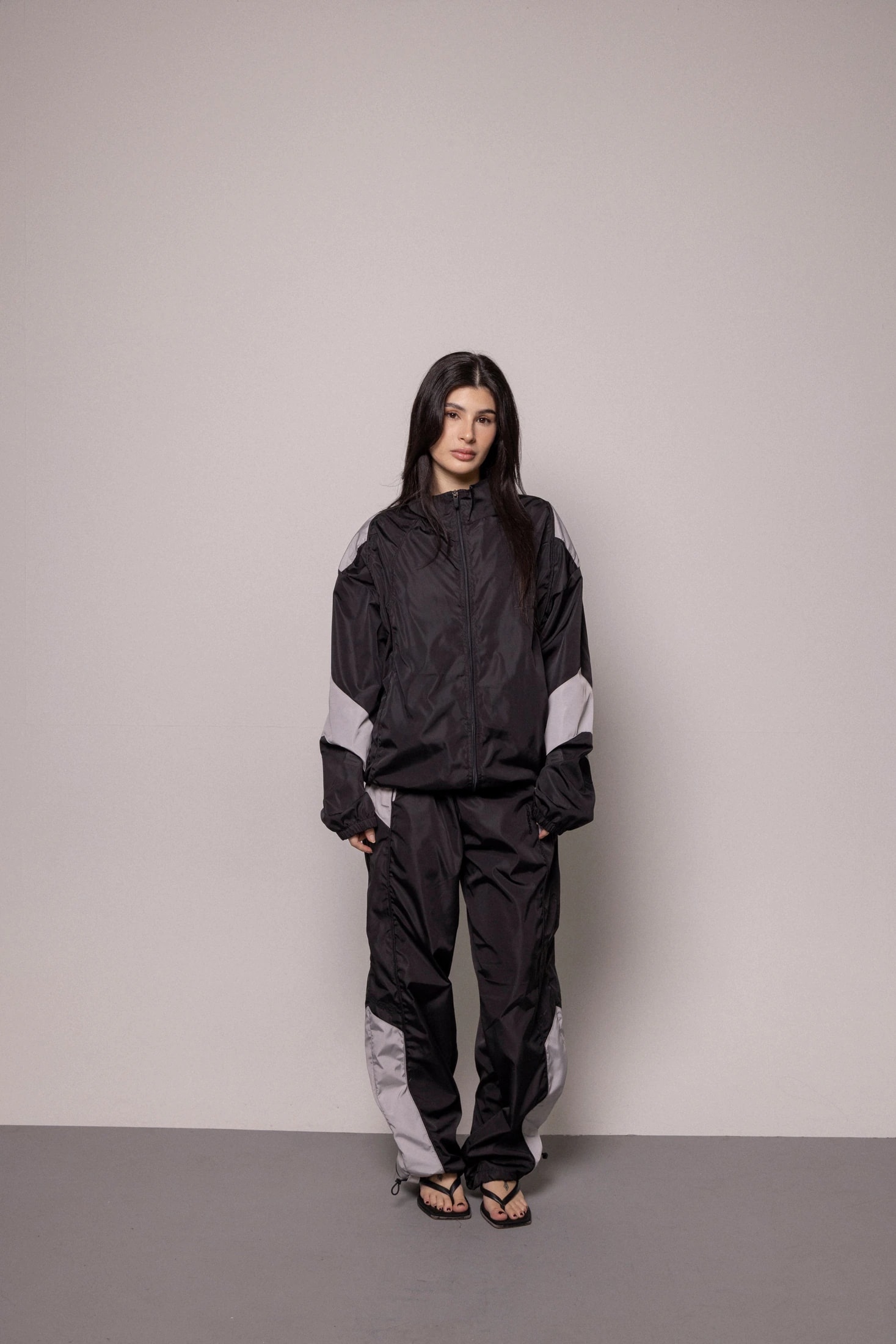 SET ANTIFLUIDO DAMA -NEGRO - imagen 1