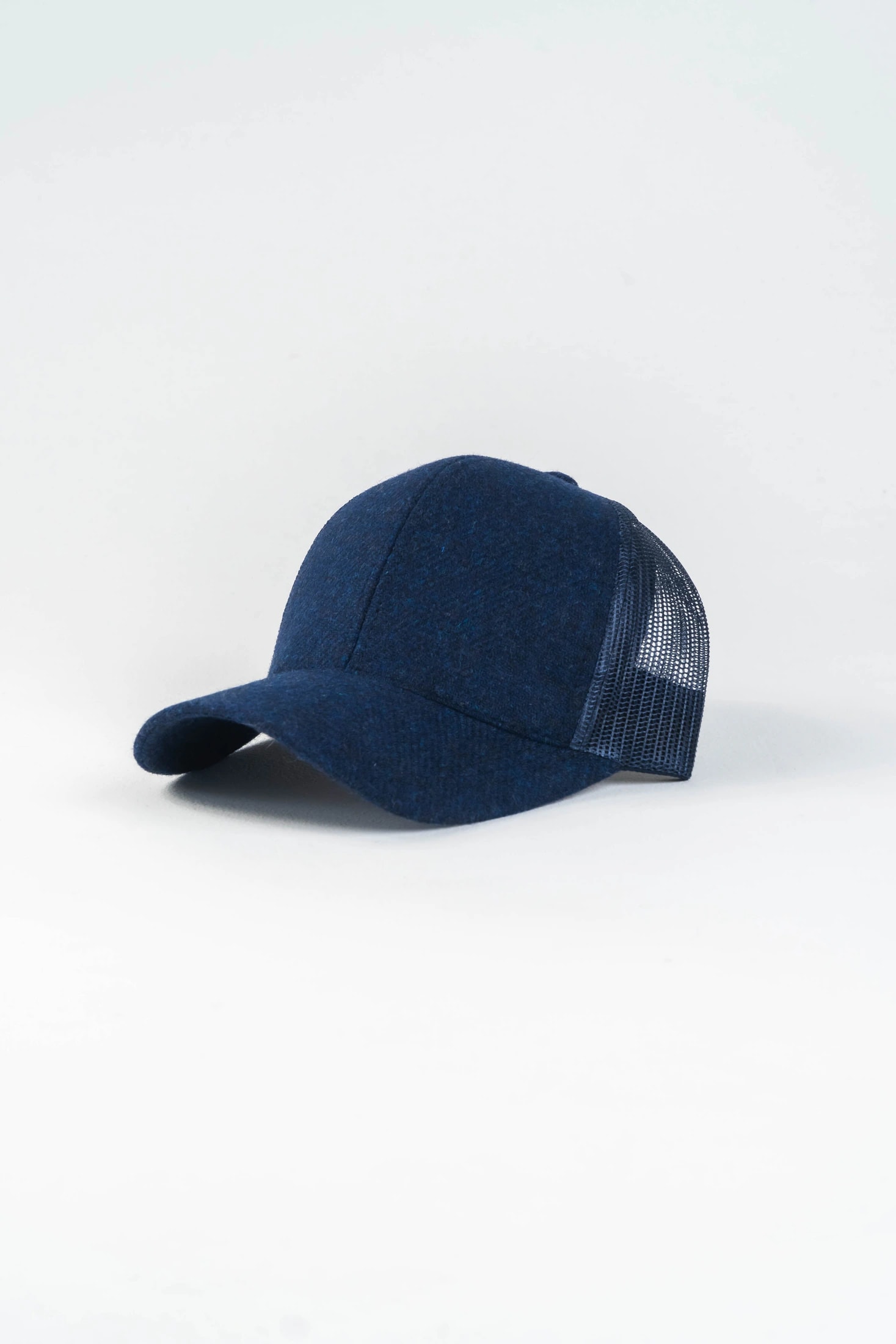 Gorra Malla Lana Azul Oscuro - imagen 1