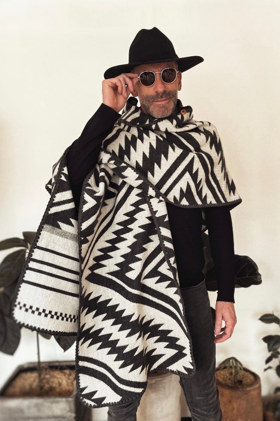 Poncho El Paso - Gris y Beige, con Capota - imagen 1