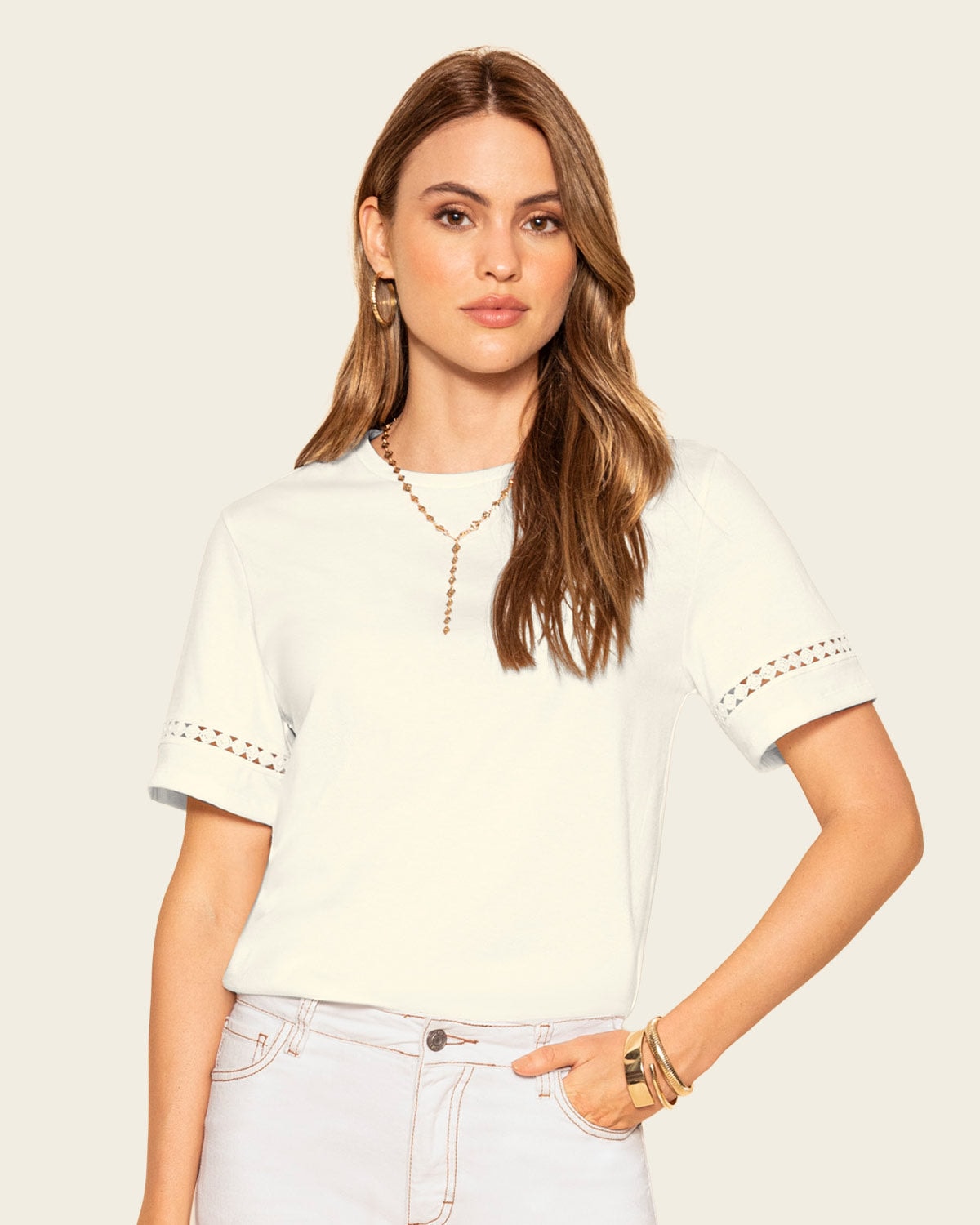 Camiseta básica con detalle de escalerilla en mangas - imagen 1