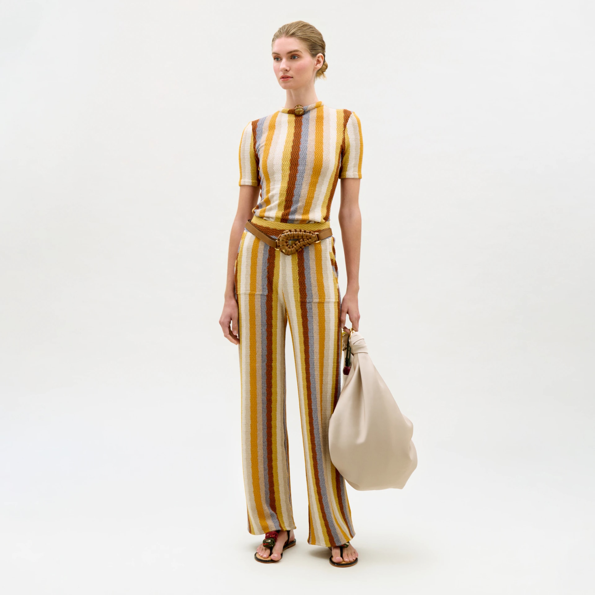 Colbie Pant - imagen 1