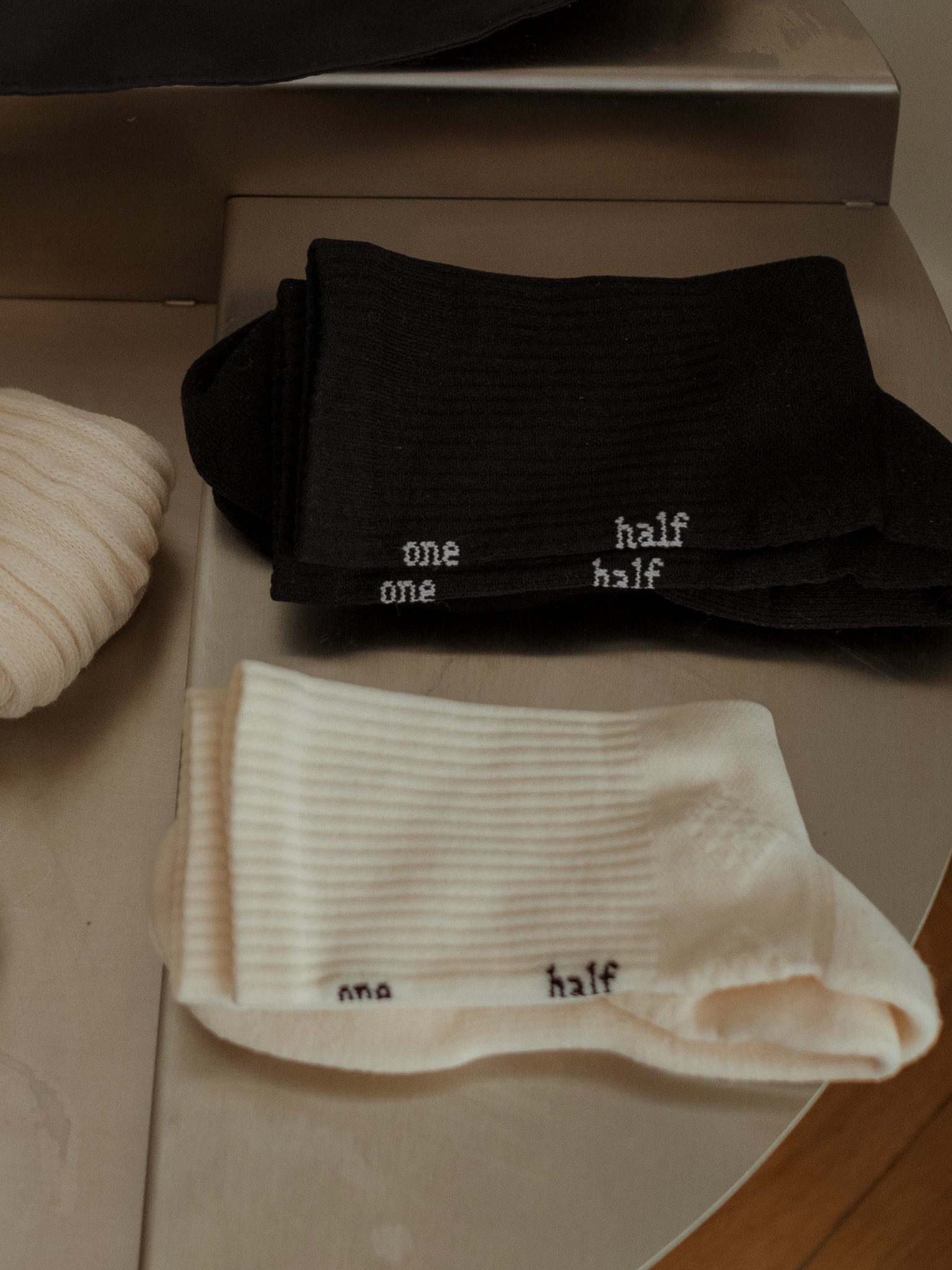 HIKE PRO SOCKS PACK X2 - SOFT WHITE & BLACK - imagen 1