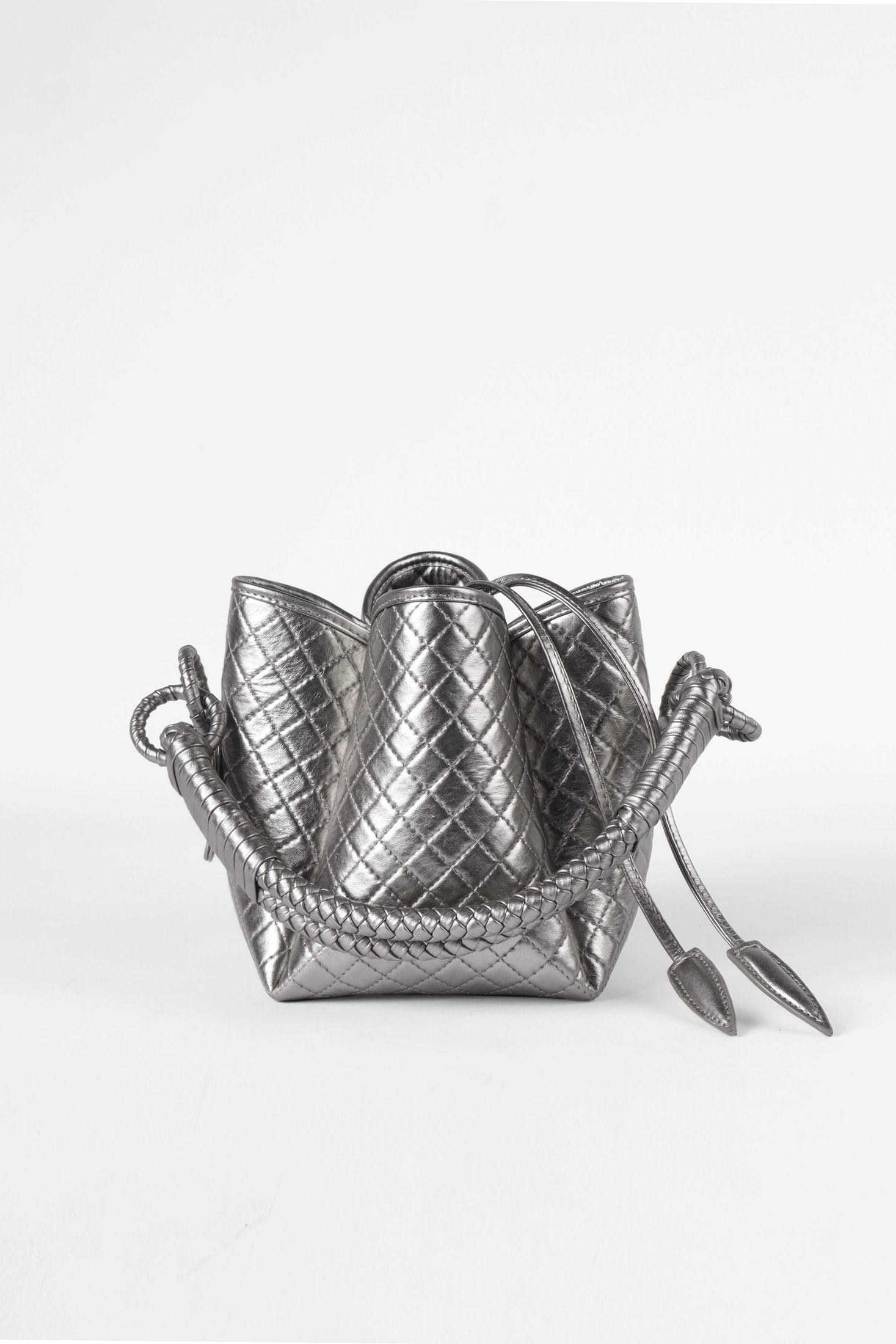 Tulip Mini Bucket Bag, Titanium. Limited Edition - imagen 1