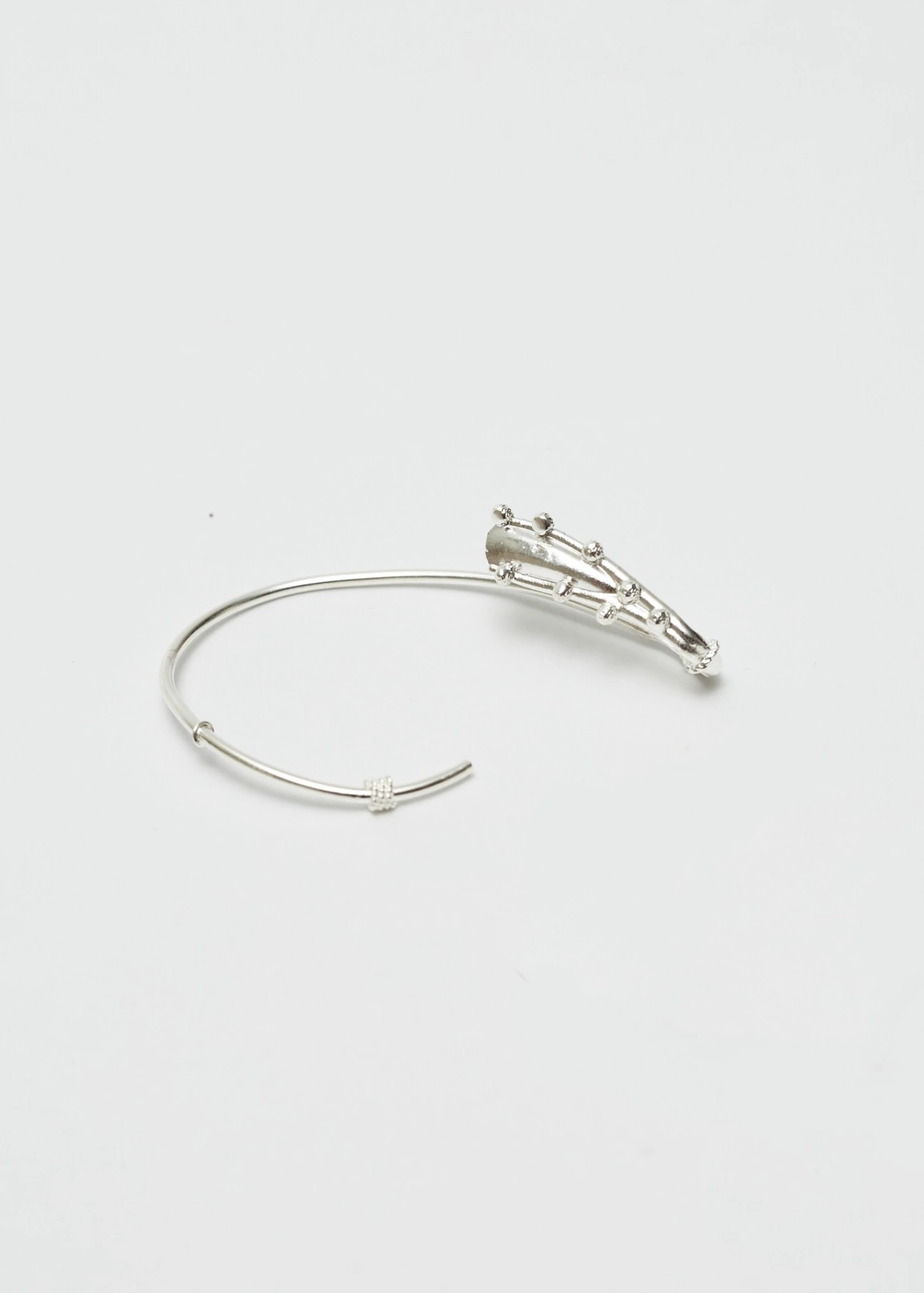 Earcuff Estambre Plata - imagen 1