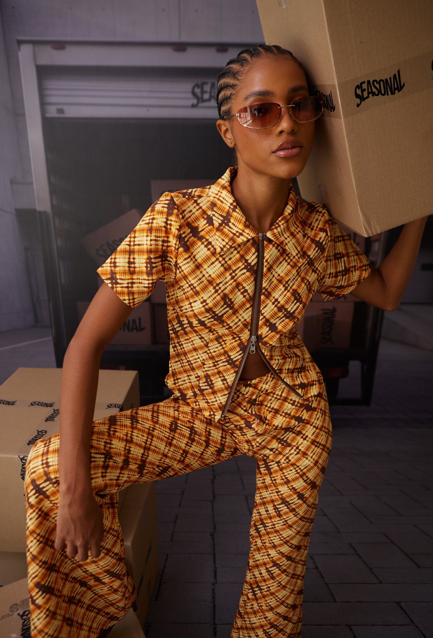 ORANGE GRID PANTS - imagen 1