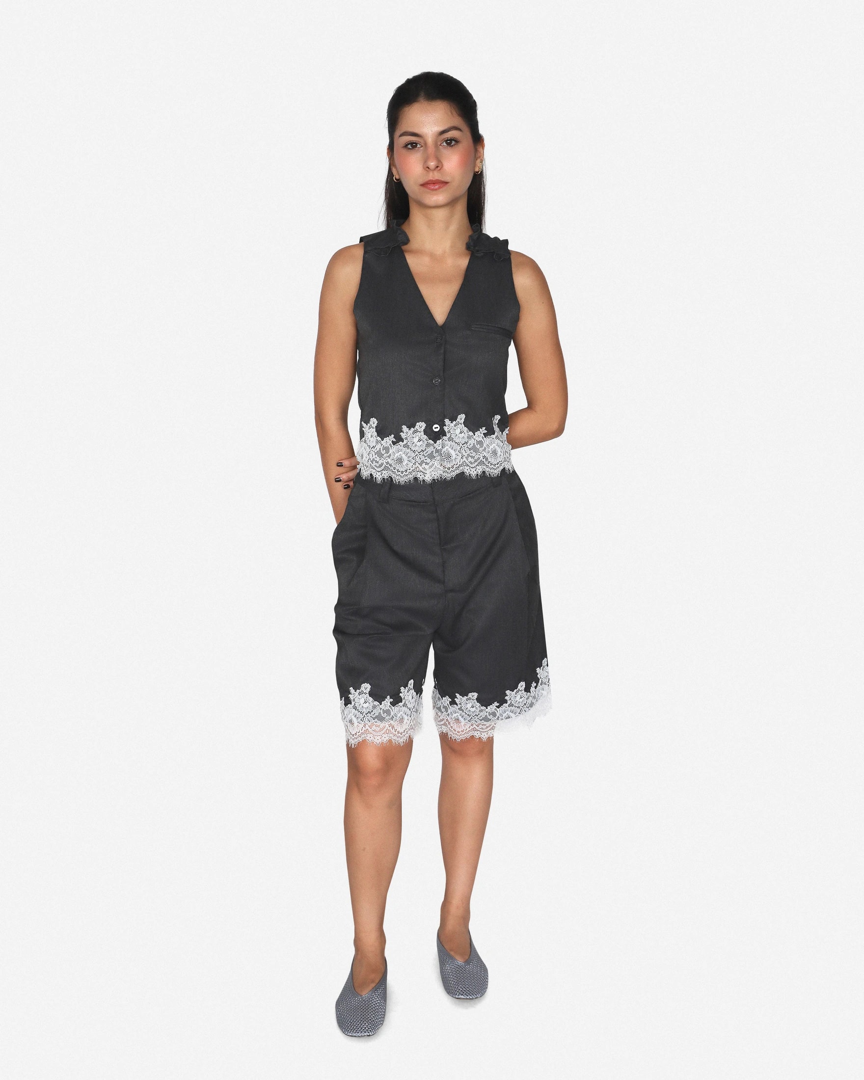 Dusk Lace Vest - imagen 1