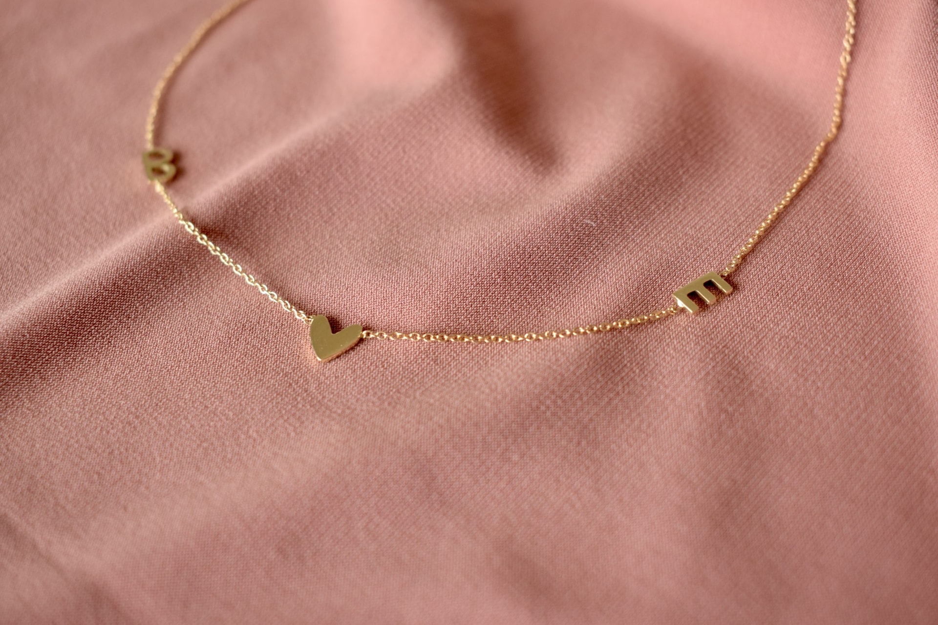 Collar Iniciales - imagen 1