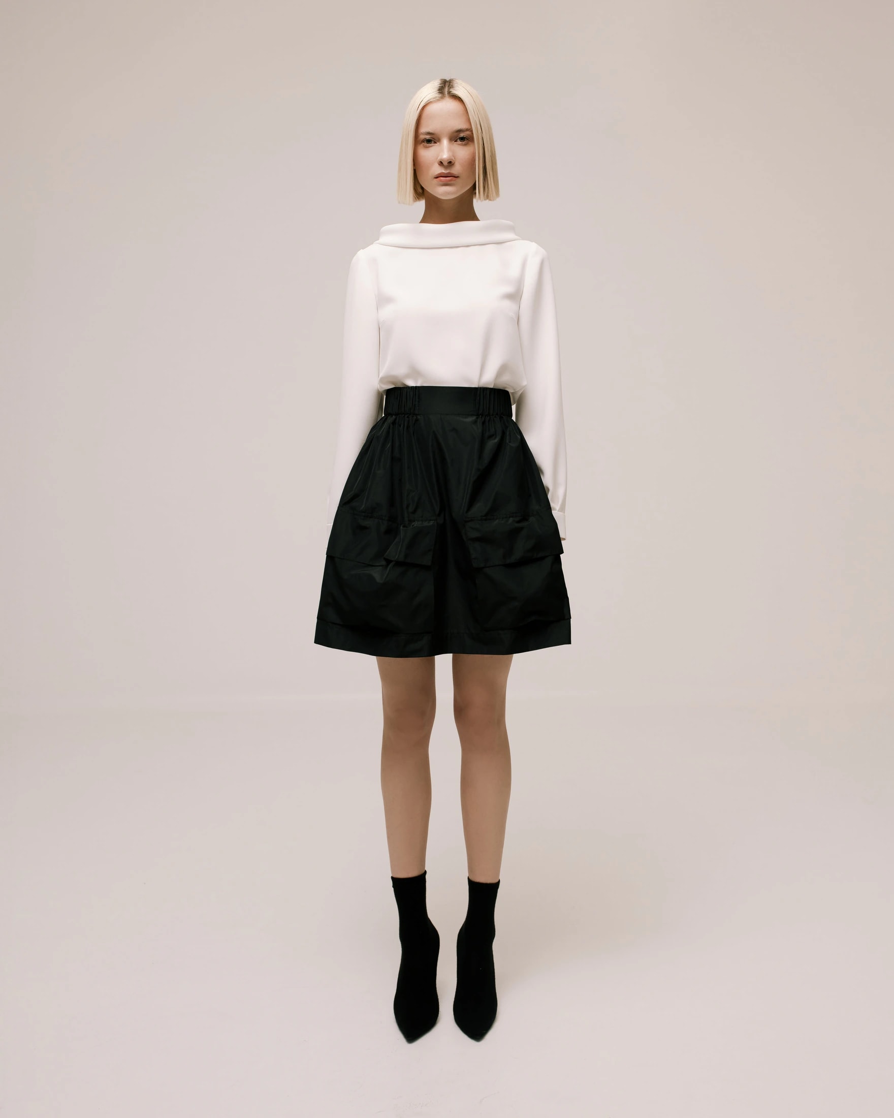 High-Neck Long-Sleeve Cady Blouse - imagen 1