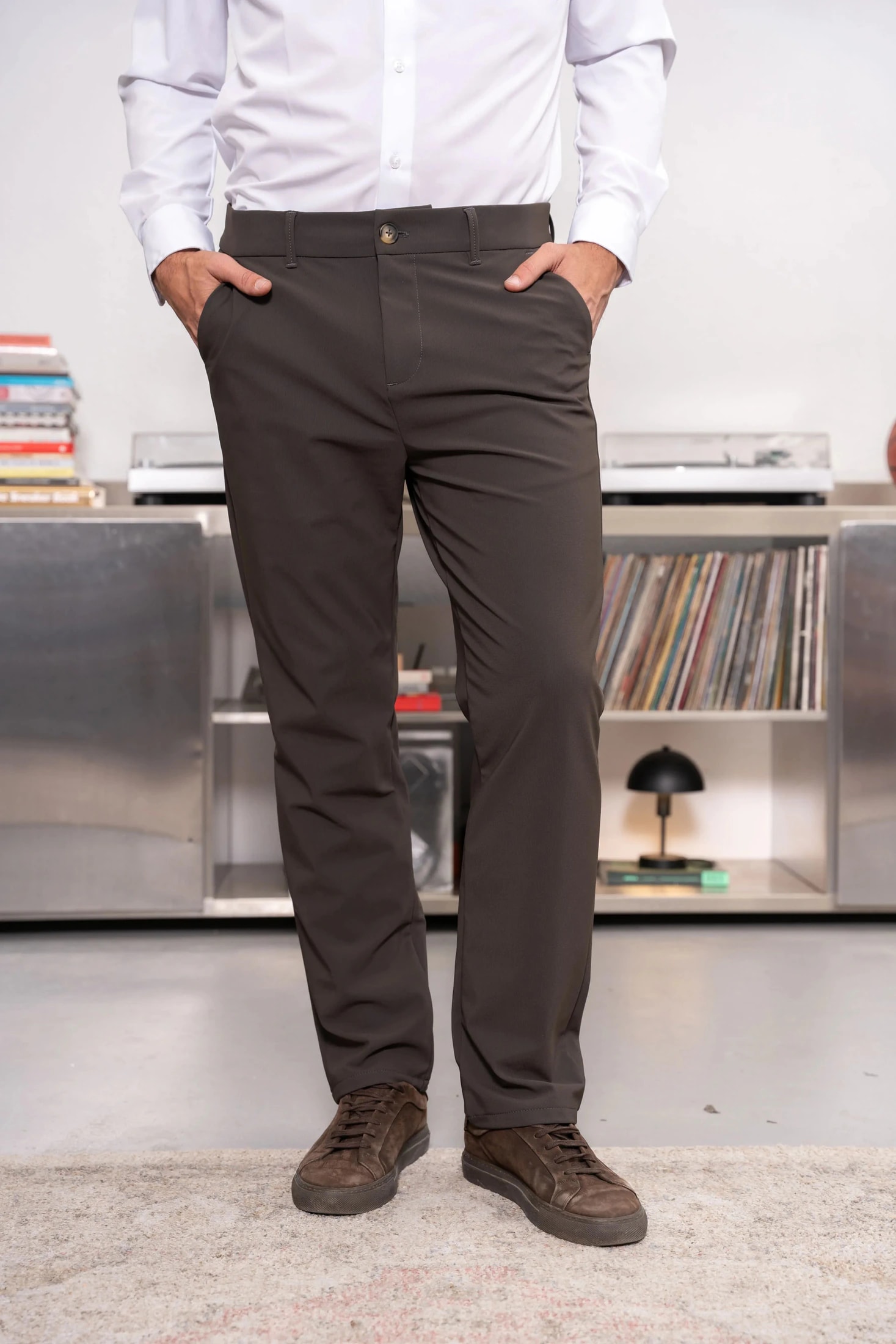 Pantalón Clean Fit Hombre Gris Oscuro - imagen 1