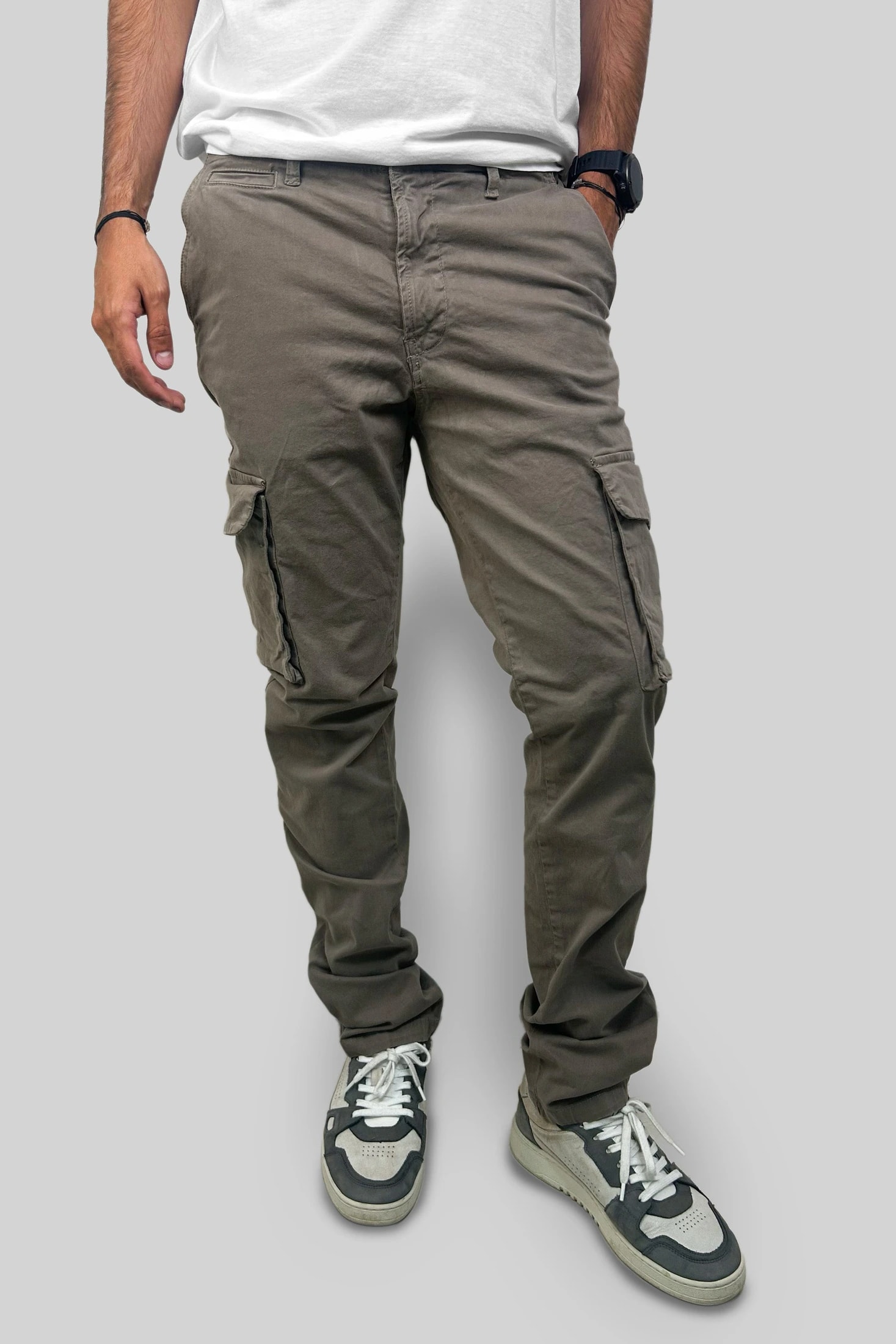 PANTALON CARGO OLIVA - imagen 1