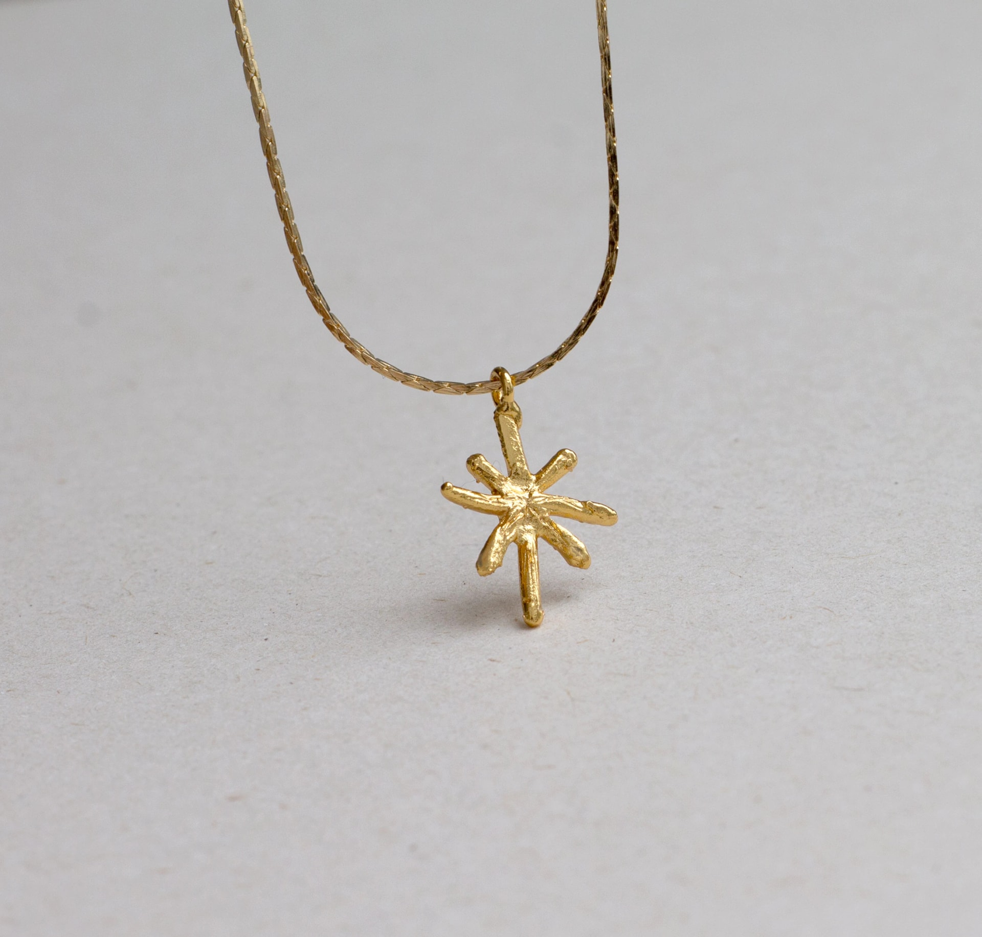 Collar mini estrella - imagen 1