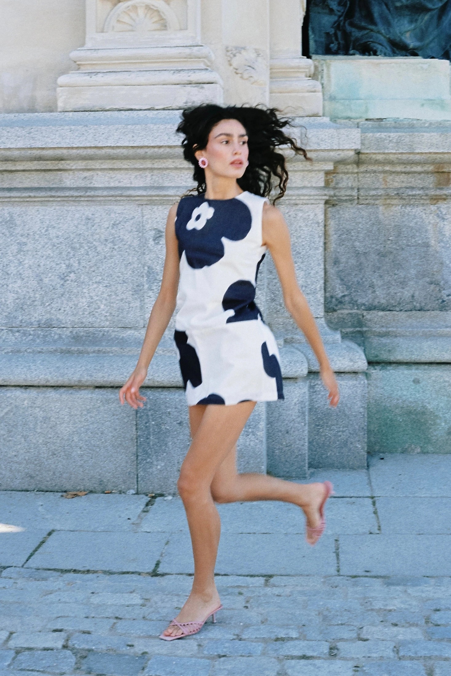 VILLAGE DRESS - imagen 1