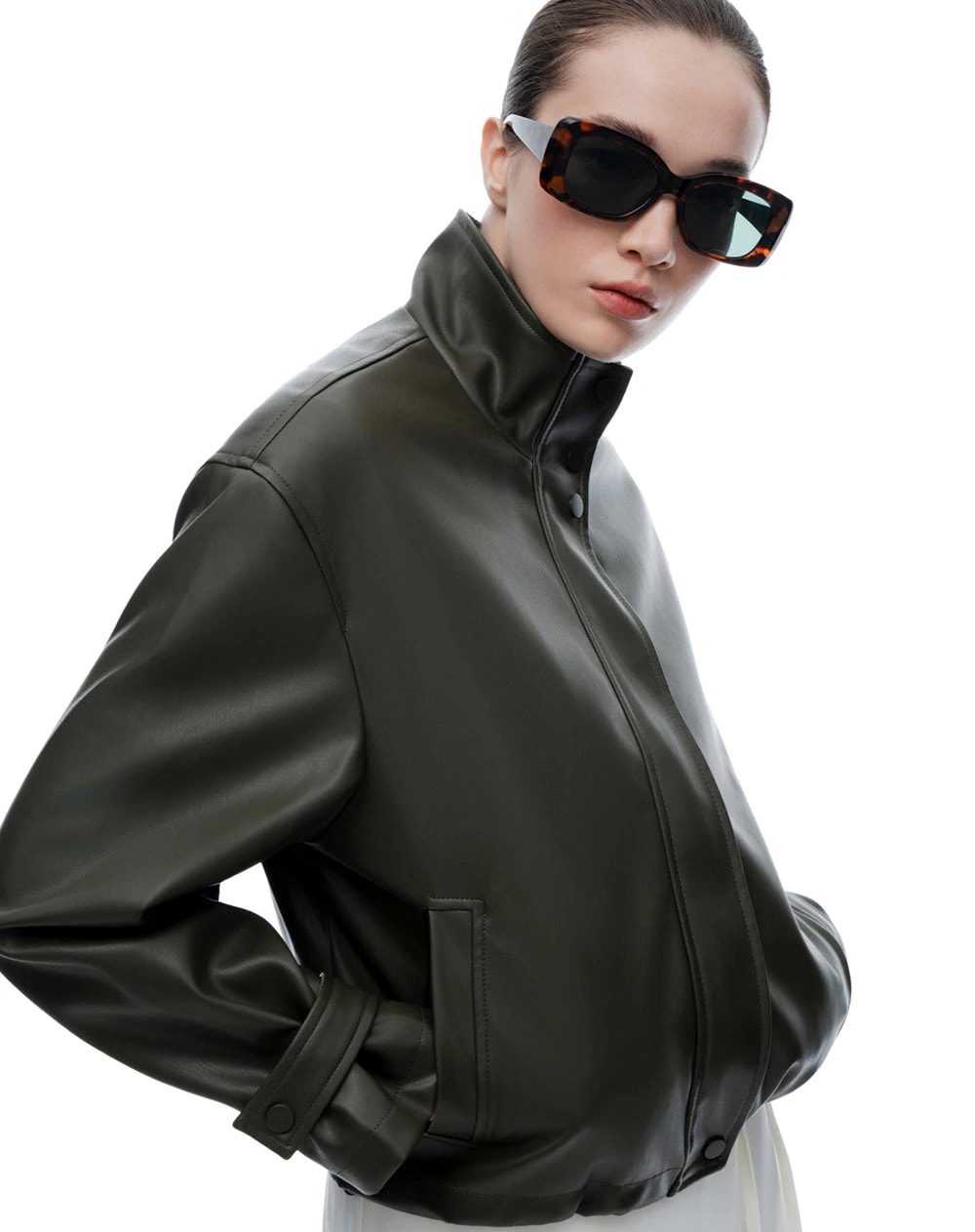 Chaqueta regular tipo cuero verde mujer - imagen 1