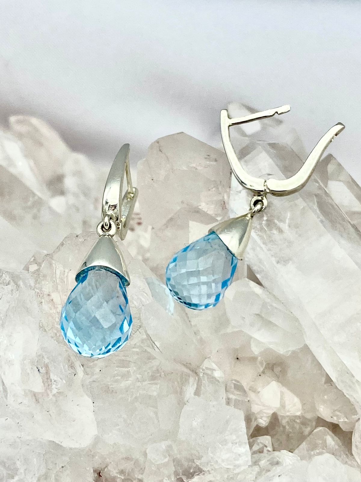 Aretes Diseño Candongas Topacio Azul Gotas Grandes - imagen 1