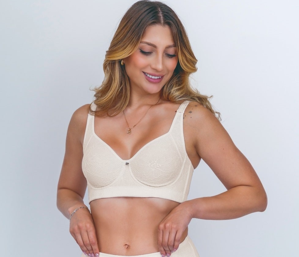 Brasier Clásico para Mujer con Aro en Blonda y Lycra Pesada | Sin Realce - imagen 1