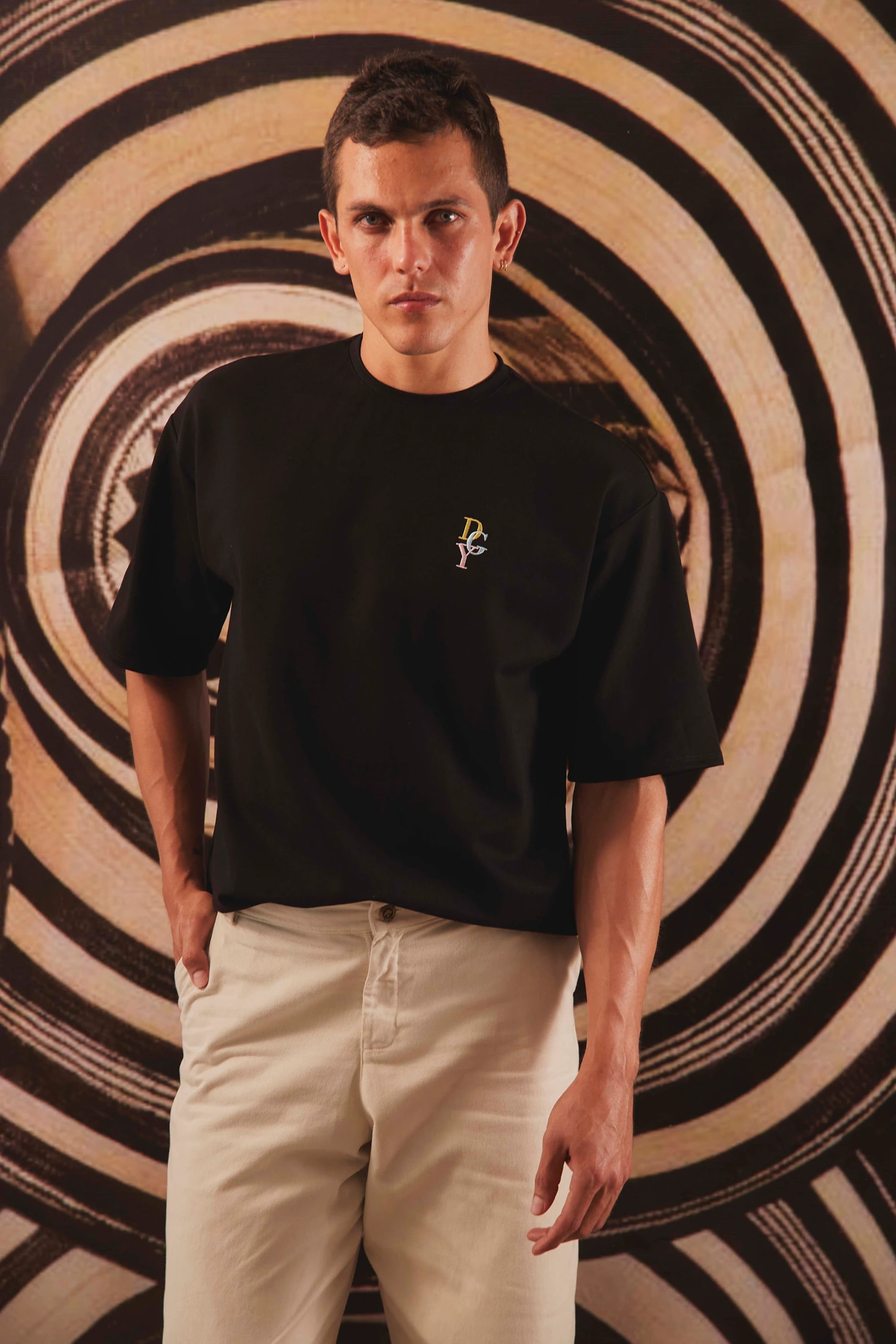 Camiseta Confort DGY Negro - imagen 1
