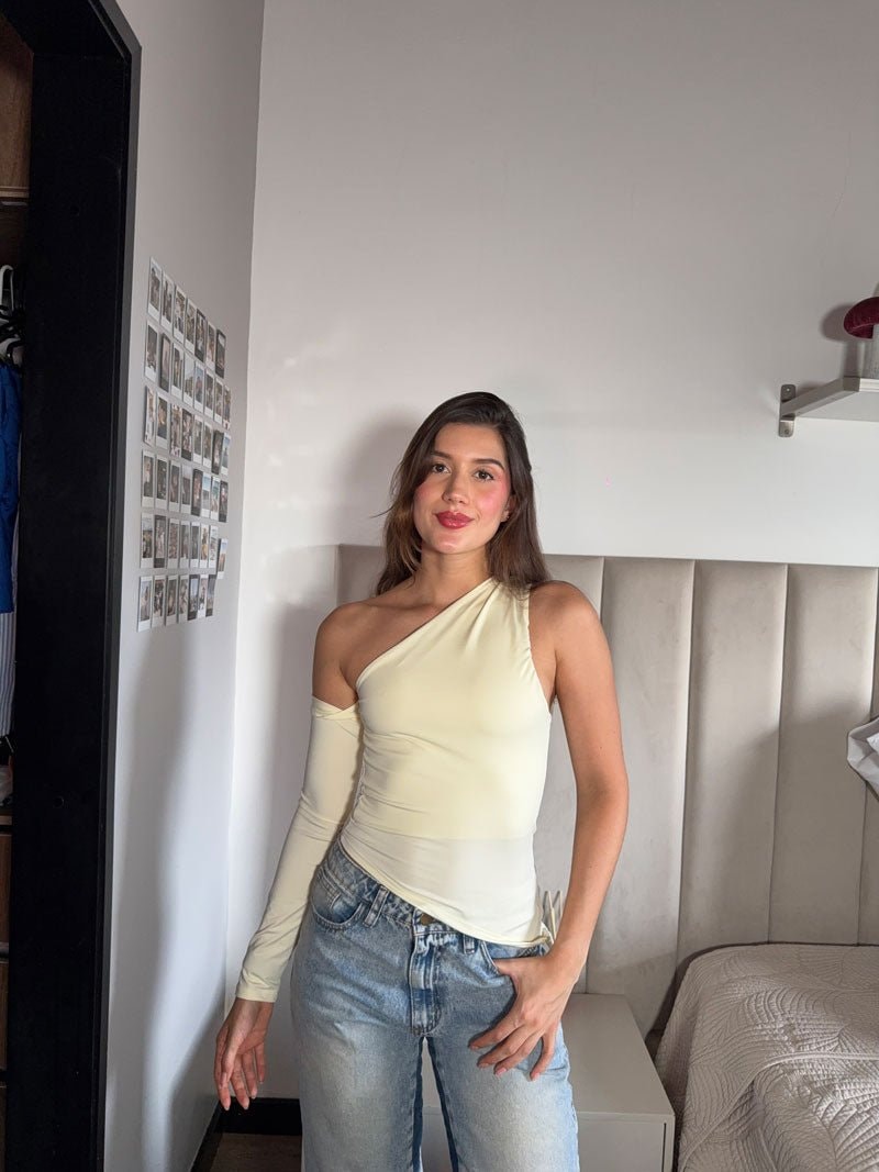 Croptop asimétrico lycra Irina - Butter Yellow - imagen 1
