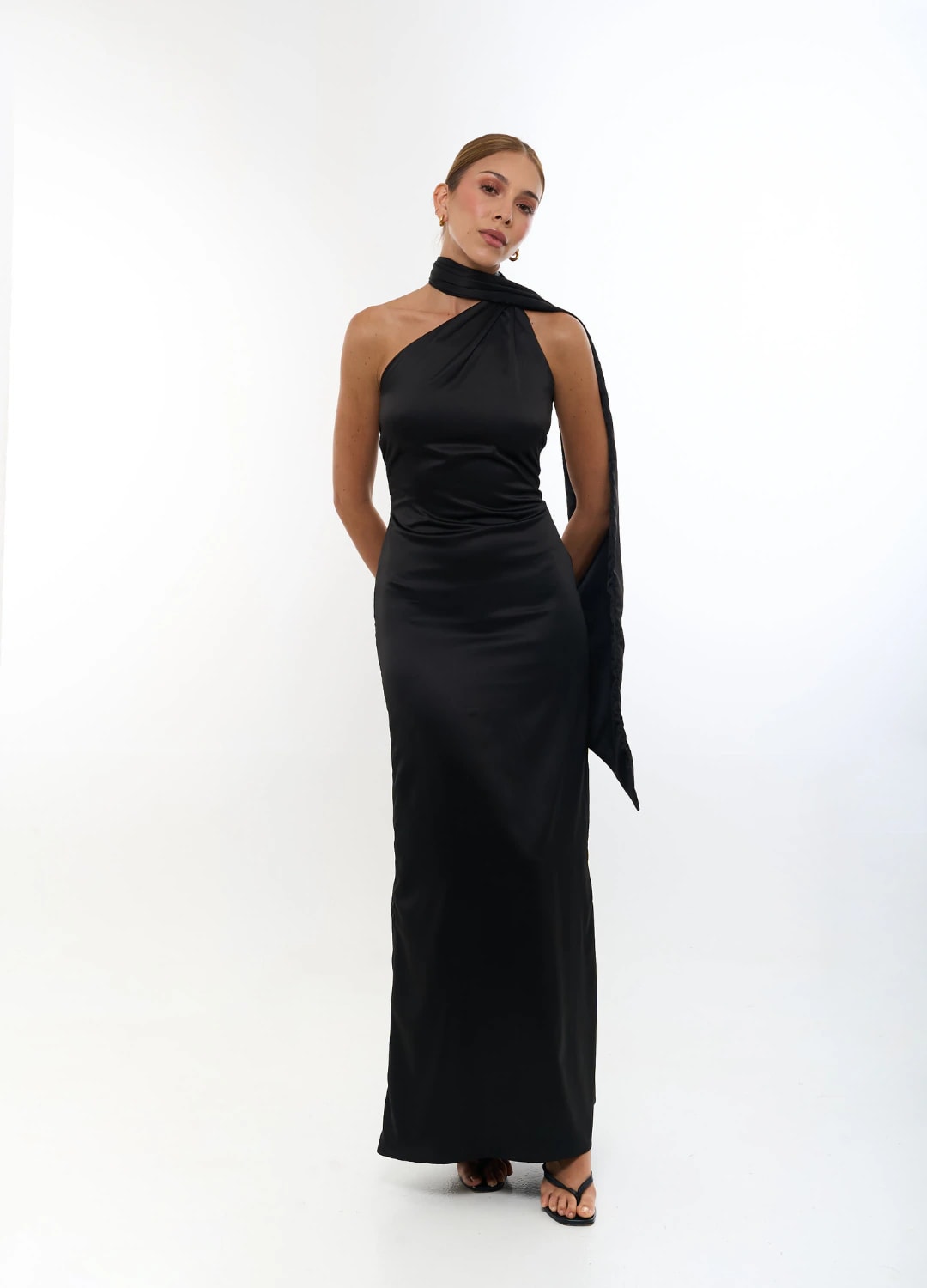 Vestido Maid Of Honor Negro - imagen 1