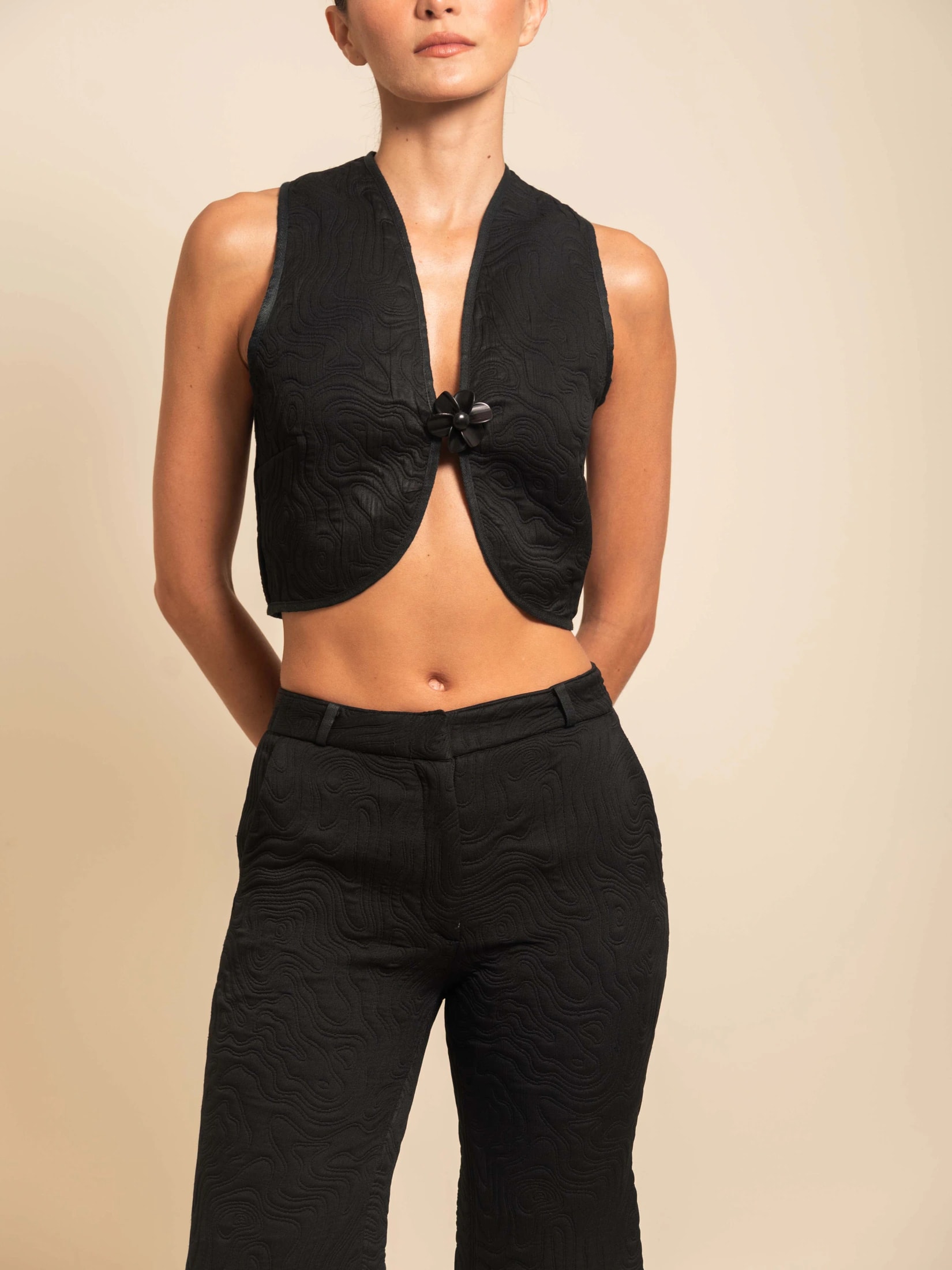 JACK VEST BLACK - imagen 1