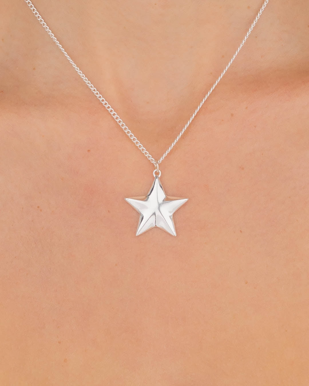 Collar Estrella Lisa Plata - imagen 1