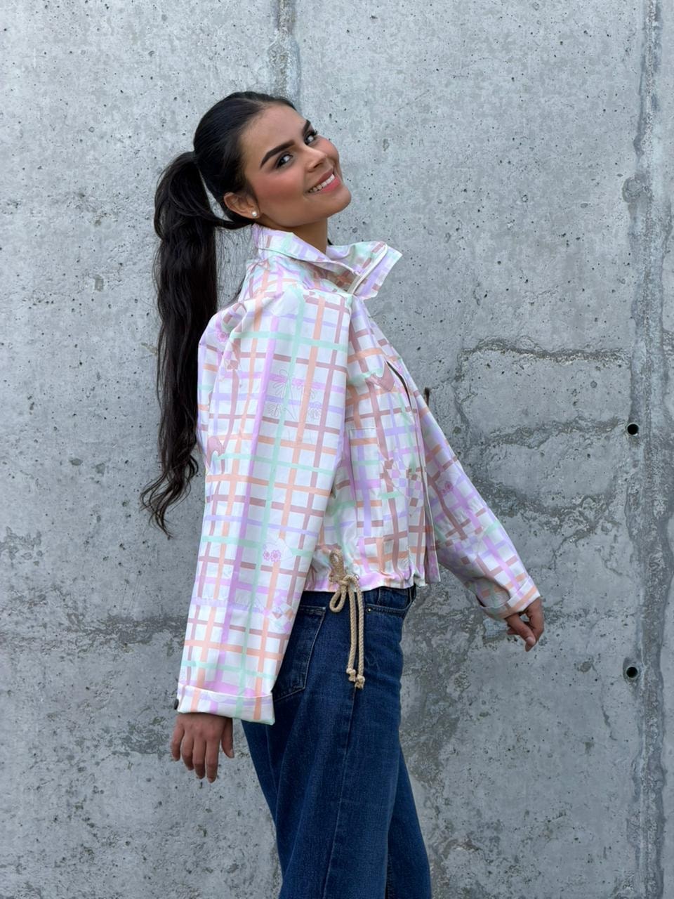 Chaqueta Boxy Crema - imagen 1