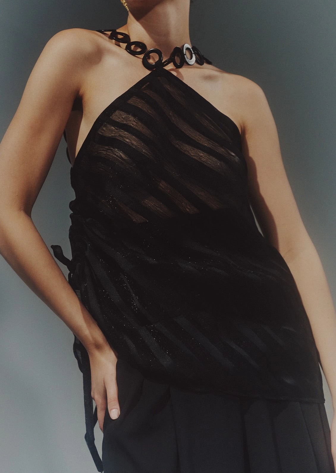 TOP ORGANZA CON TAGUA - imagen 1