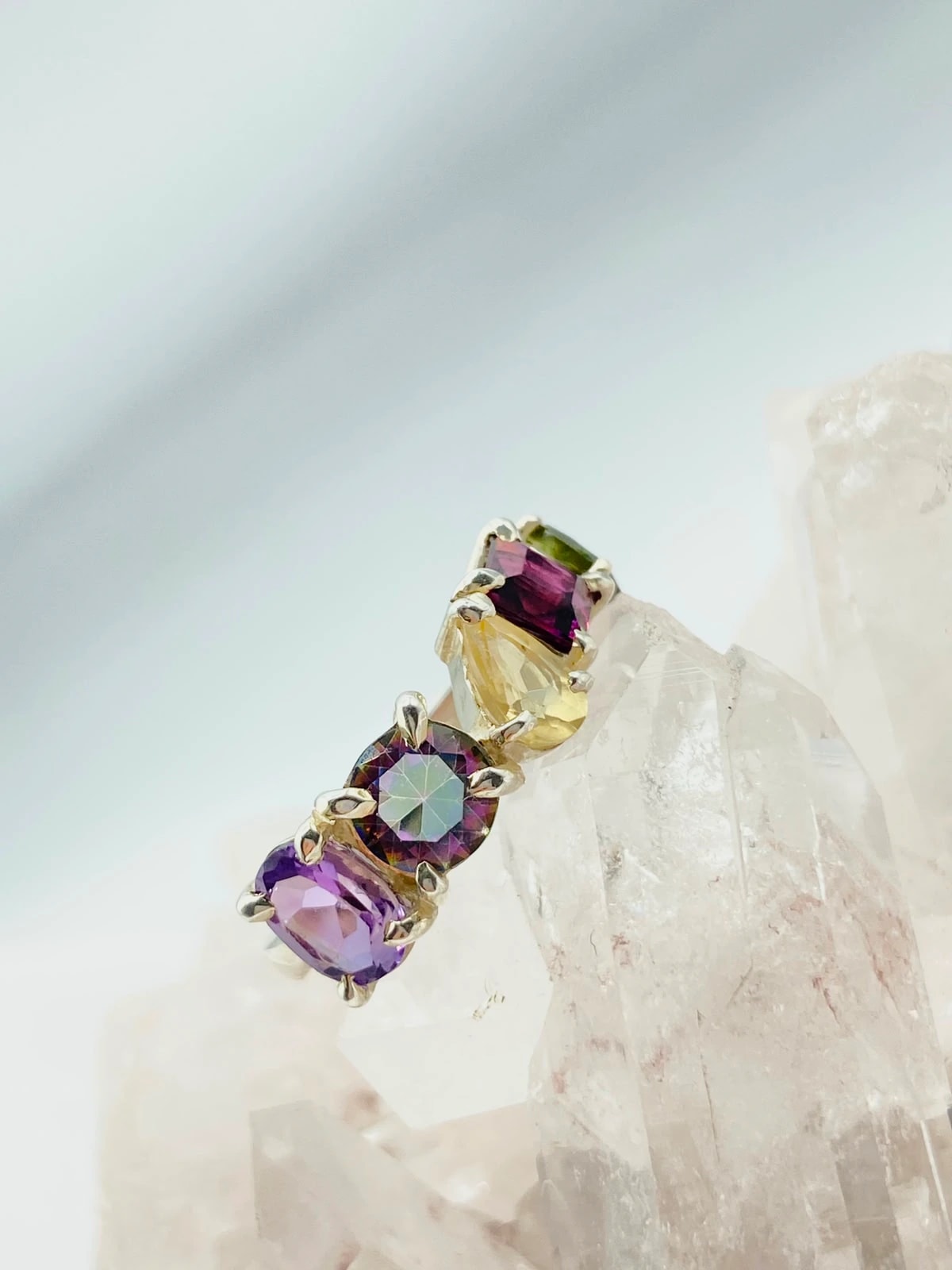 Anillo colección llénate de color Amatista, Topacio Místico, Granate, Citrino y Turmalina Verde - imagen 1