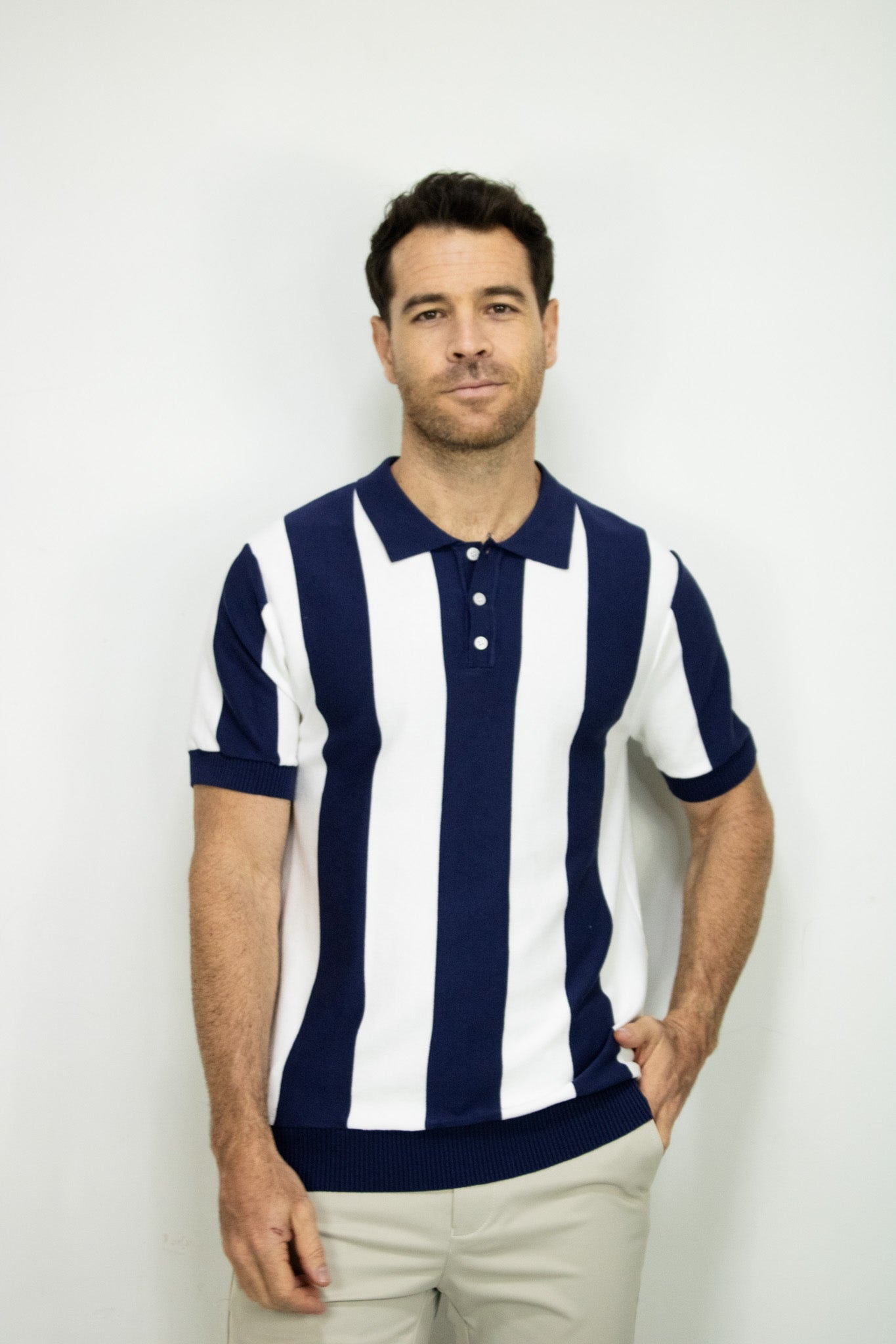 POLO TEJIDA RAYAS AZUL OSCURA PARA HOMBRE - imagen 1