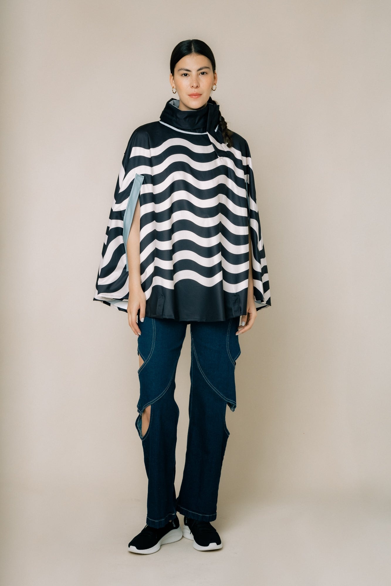 CAPA WAVES - imagen 1