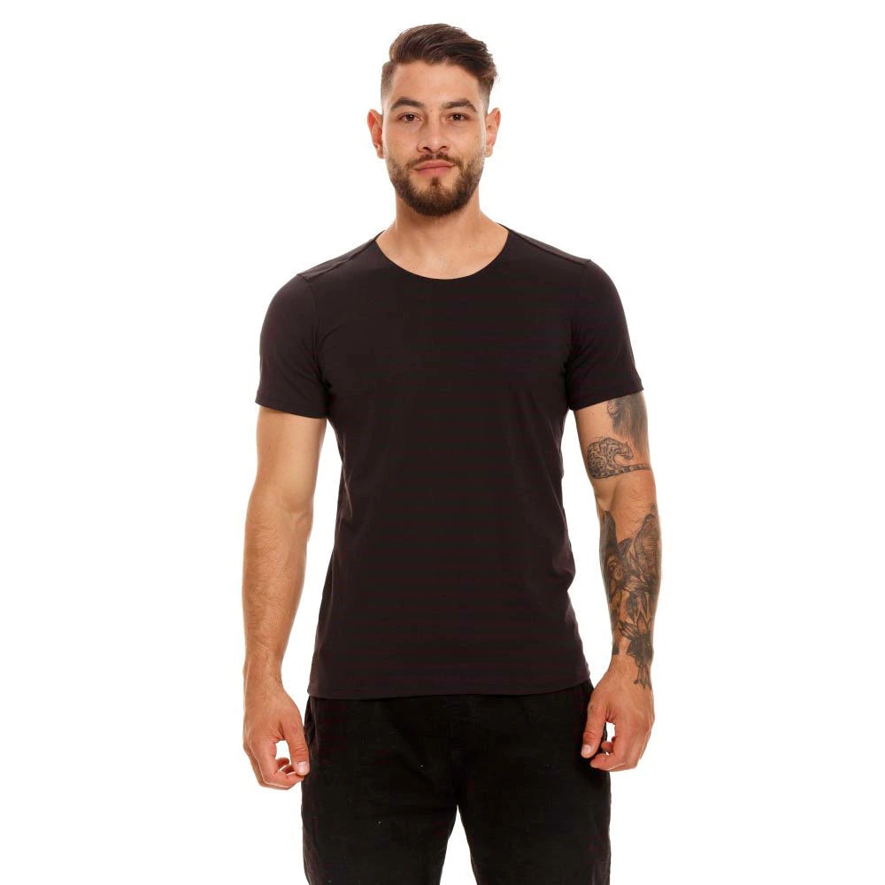 CAMISETA CON MANGA VOLATIL NEGRA  23 NEGRO - imagen 1