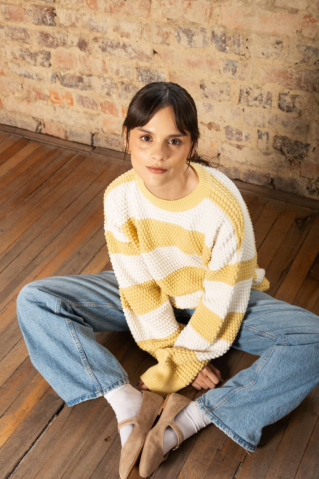 Sweater Bolitas Amarillo y Crudo - imagen 1