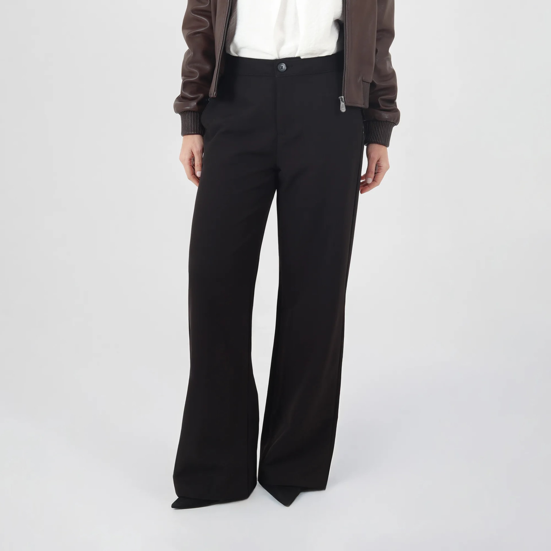 Pantalon Tiro Alto Bota Flare - imagen 1
