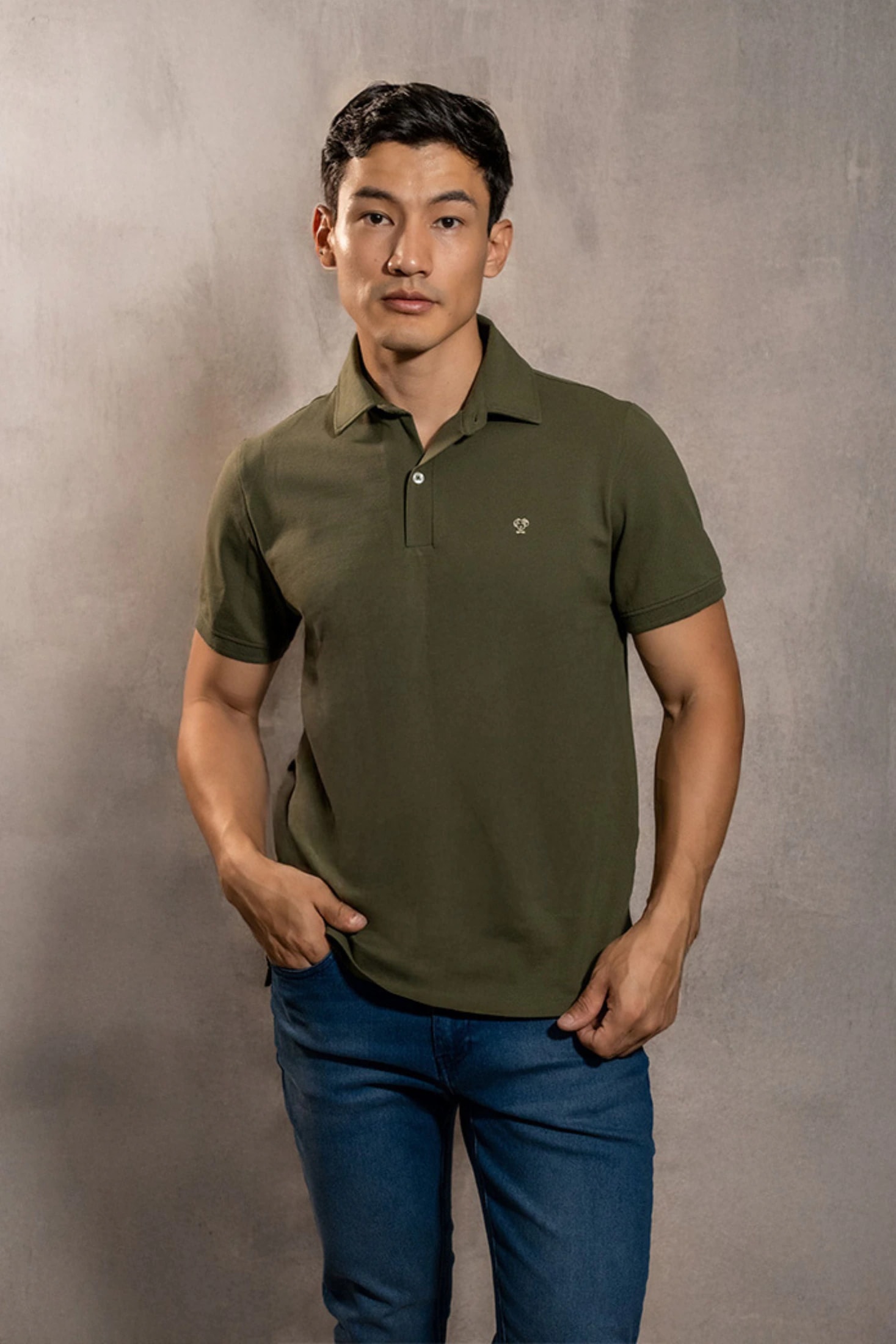 Polo Antimanchas Verde Militar - imagen 1